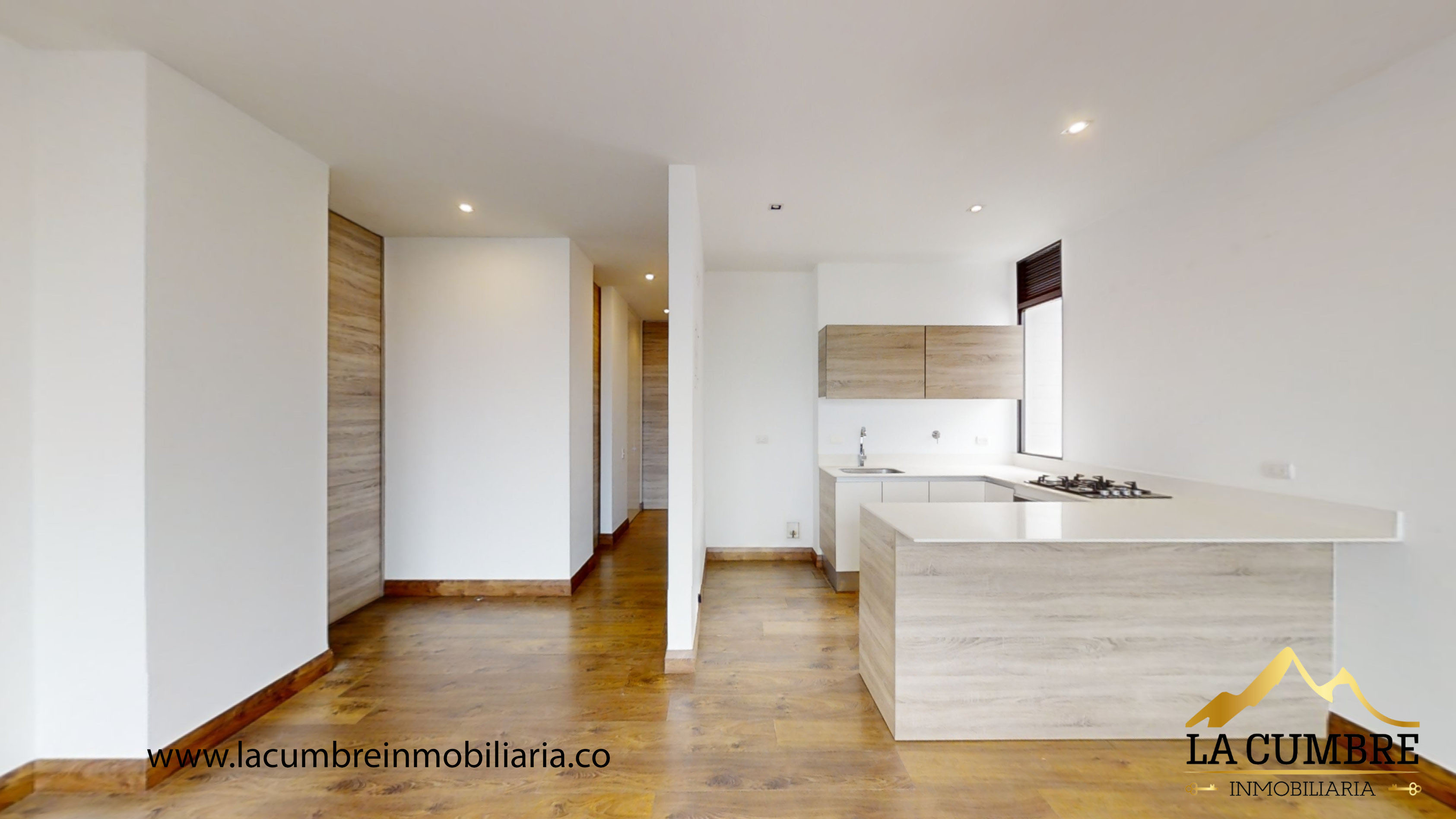Apartamento en venta en El Poblado, Medellín · foto 3 de 9