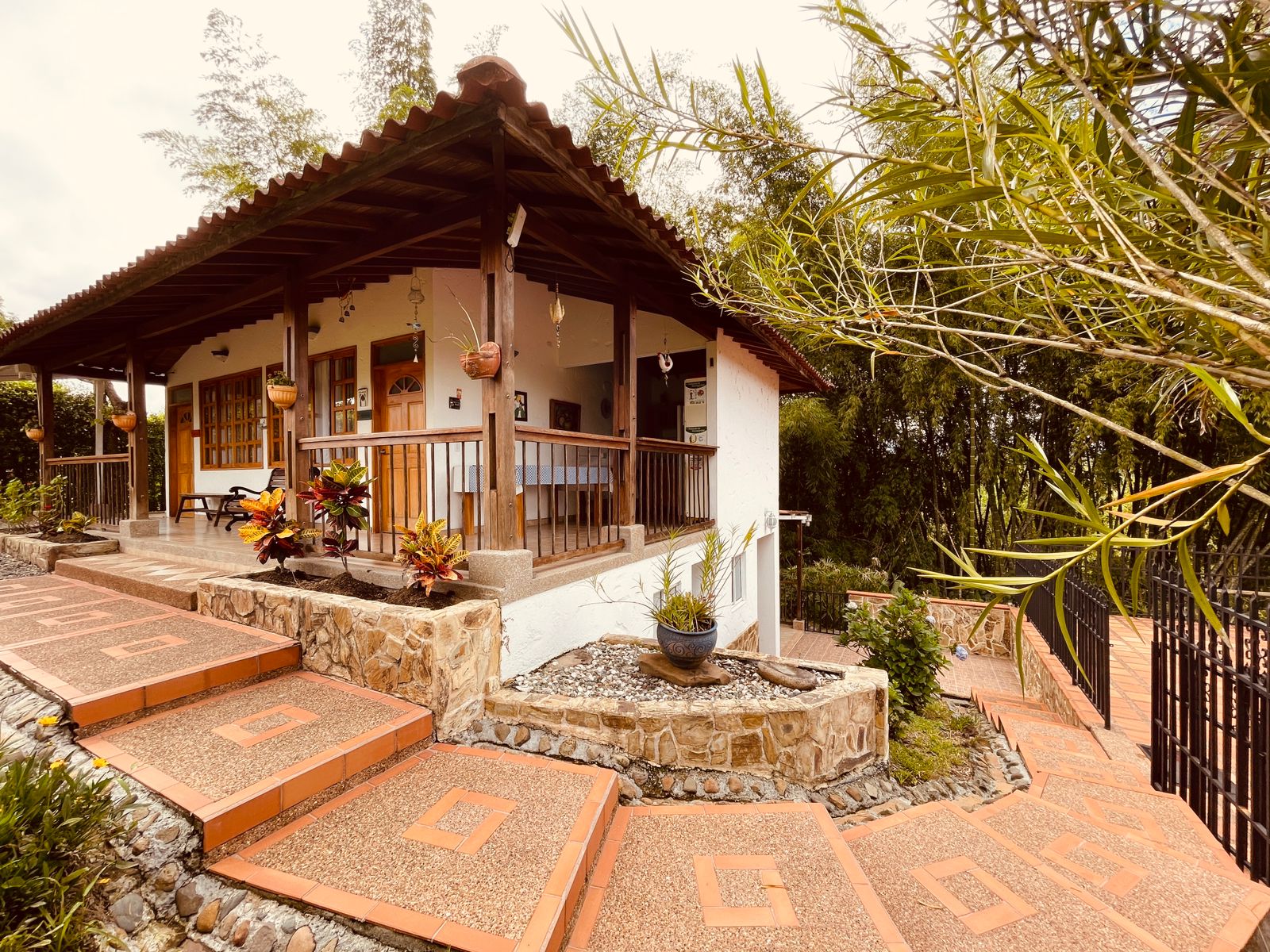 Finca en venta en Armenia, 1824 m² · foto 3 de 21