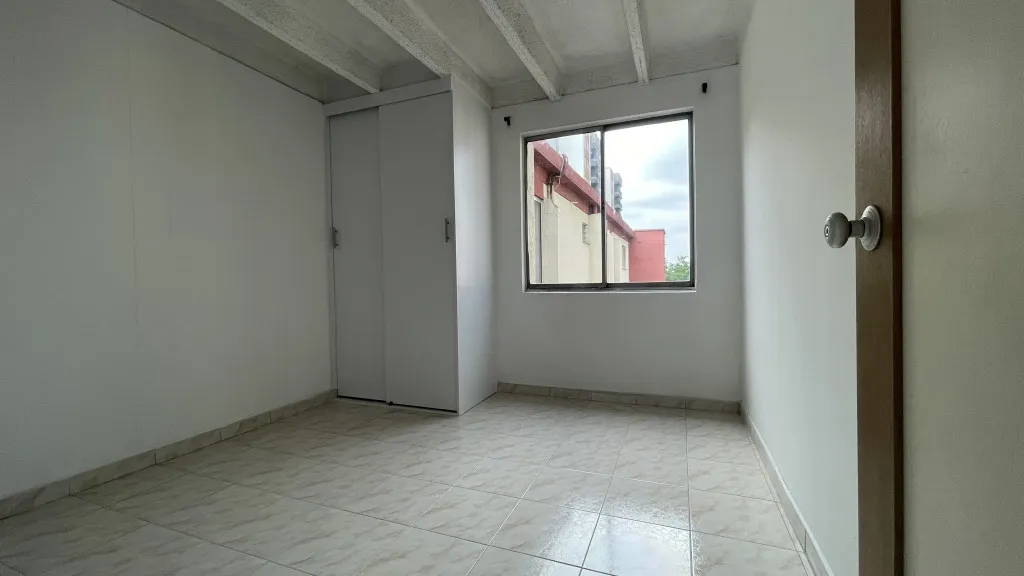 Apartaestudio en arriendo en La Flora, Cali, 62 m² · foto 12 de 21