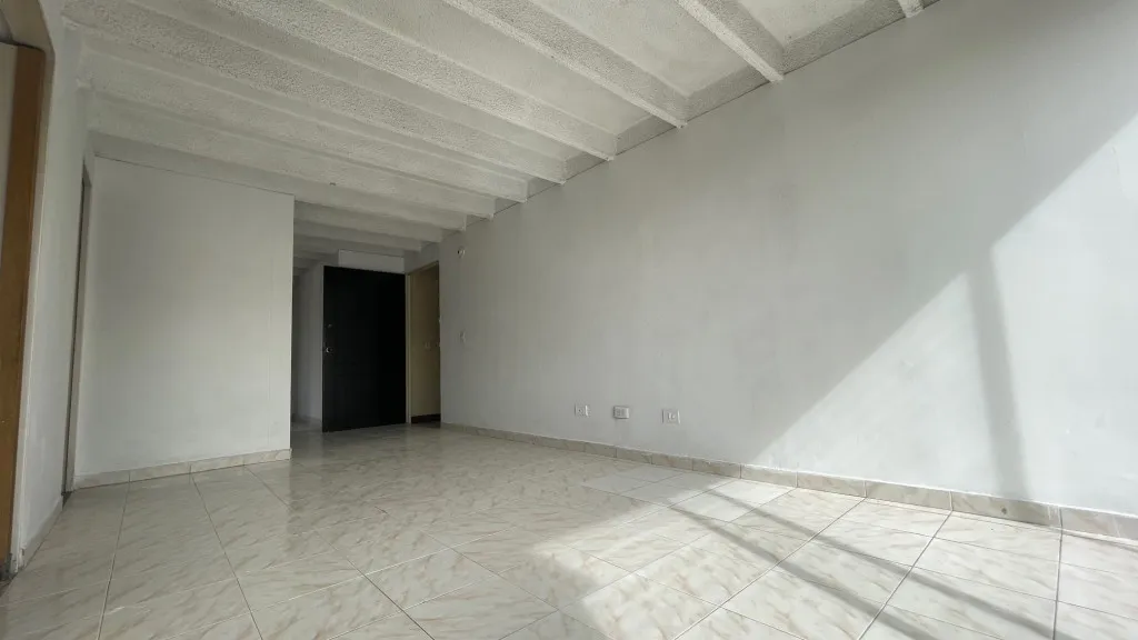 Apartaestudio en arriendo en La Flora, Cali, 62 m² · foto 2 de 21