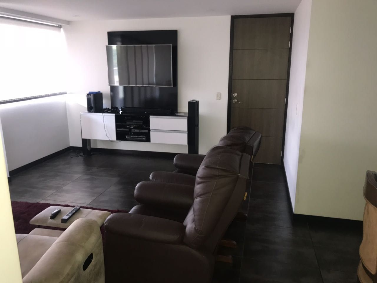 Apartamento de 3 alcobas en venta en San Jose, Sabaneta, 96 m² · foto 3 de 24