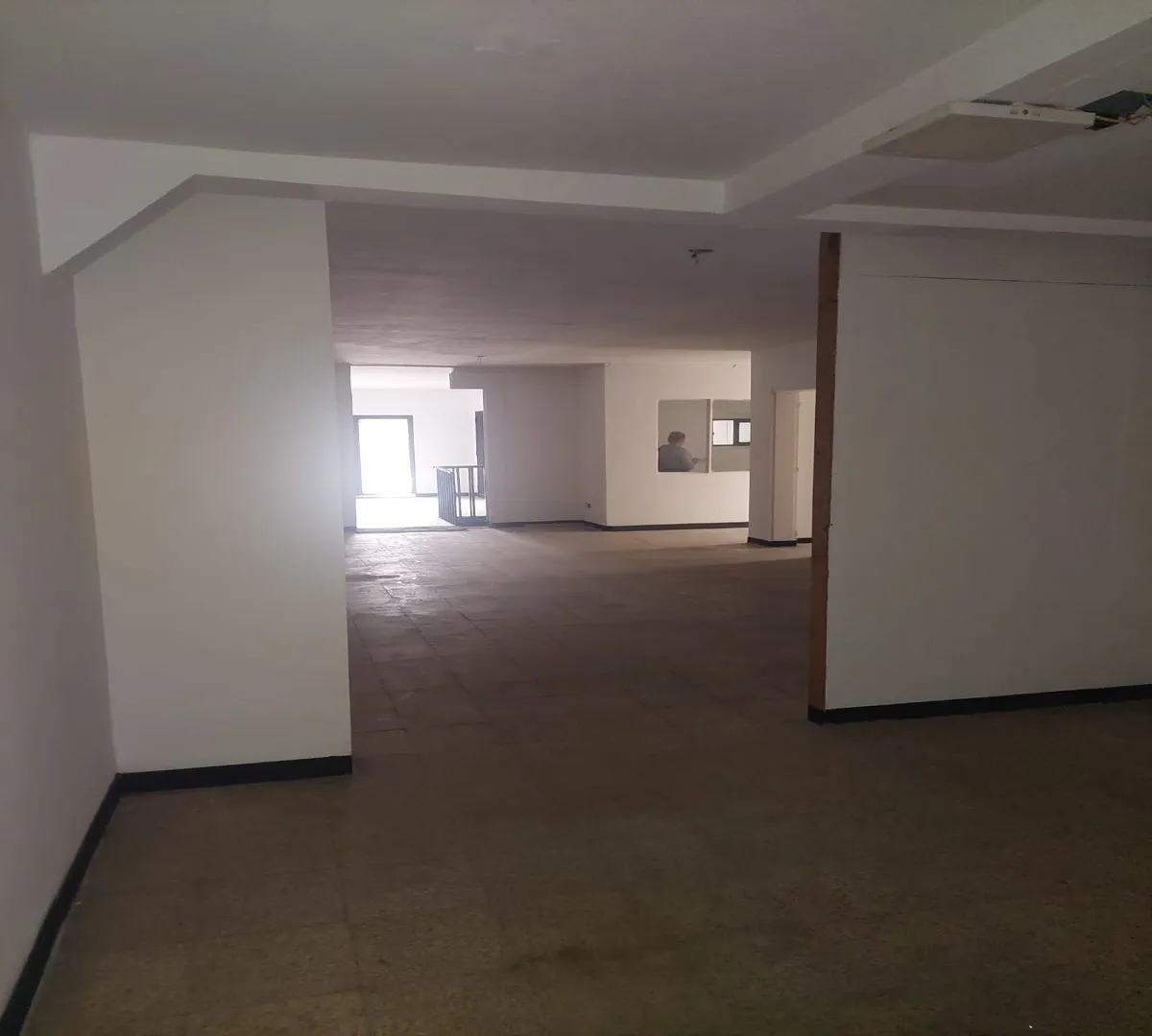 Casa de 6 alcobas en venta en Laureles, Medellín, 489 m² · foto 18 de 24