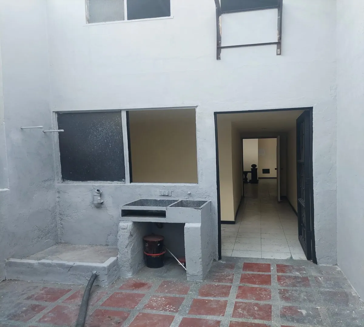 Casa de 6 alcobas en venta en Laureles, Medellín, 489 m² · foto 6 de 24