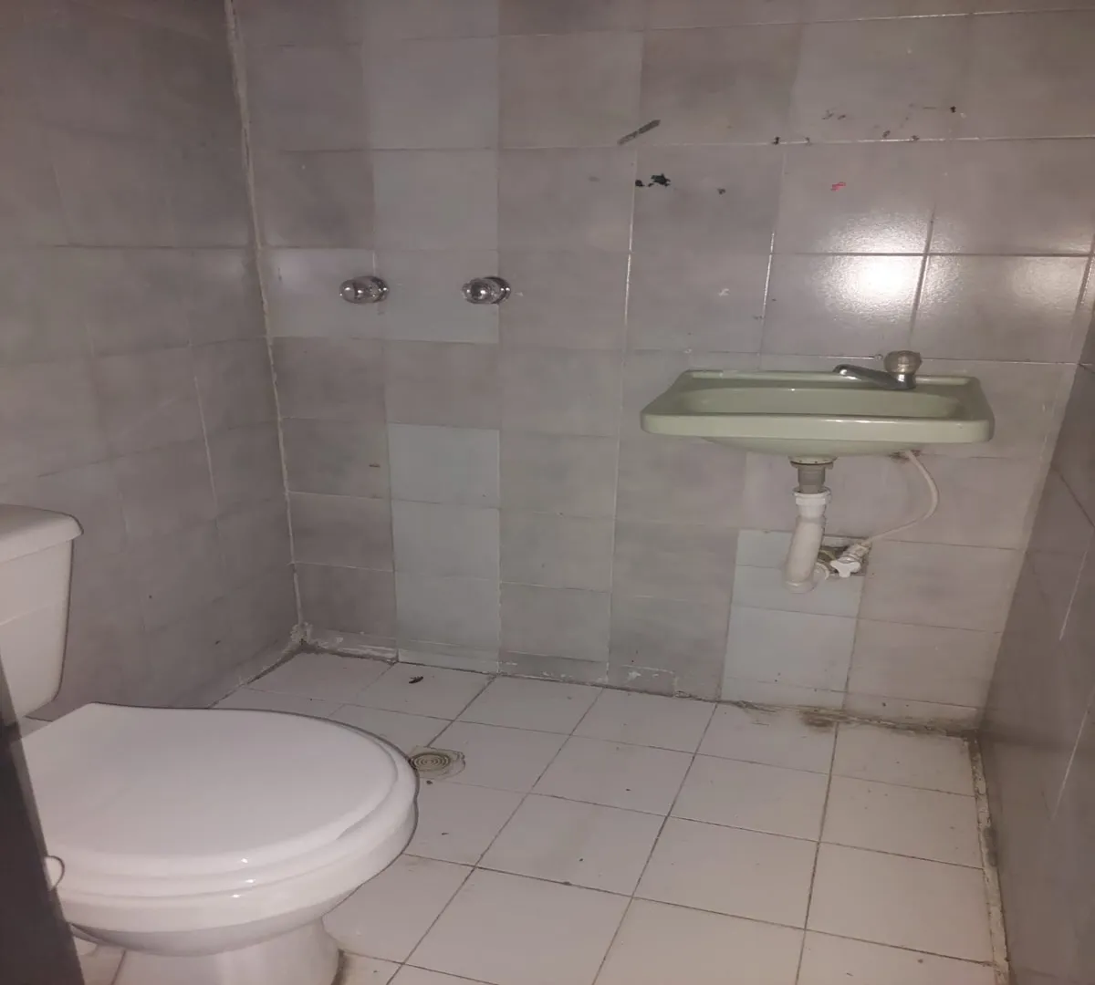 Casa de 6 alcobas en venta en Laureles, Medellín, 489 m² · foto 8 de 24
