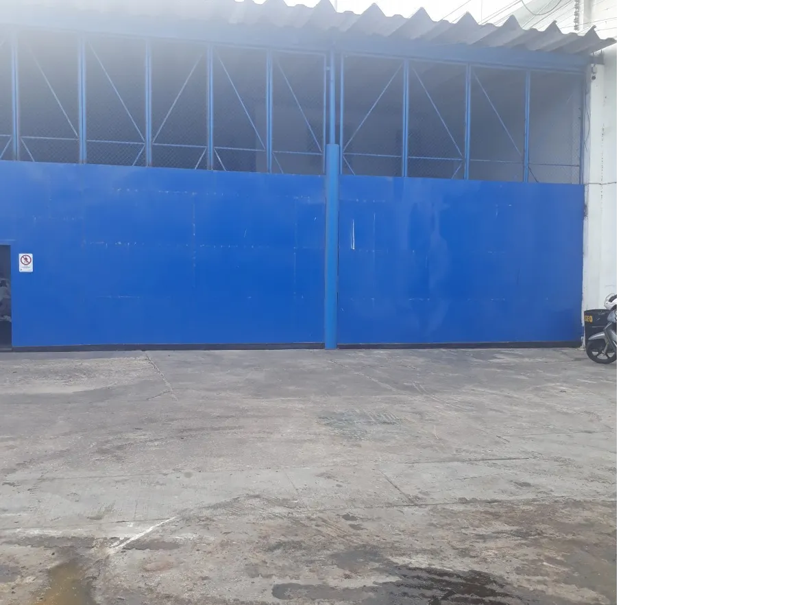 Bodega en arriendo en San Salvador, Barranquilla, 750 m² · foto 3 de 4