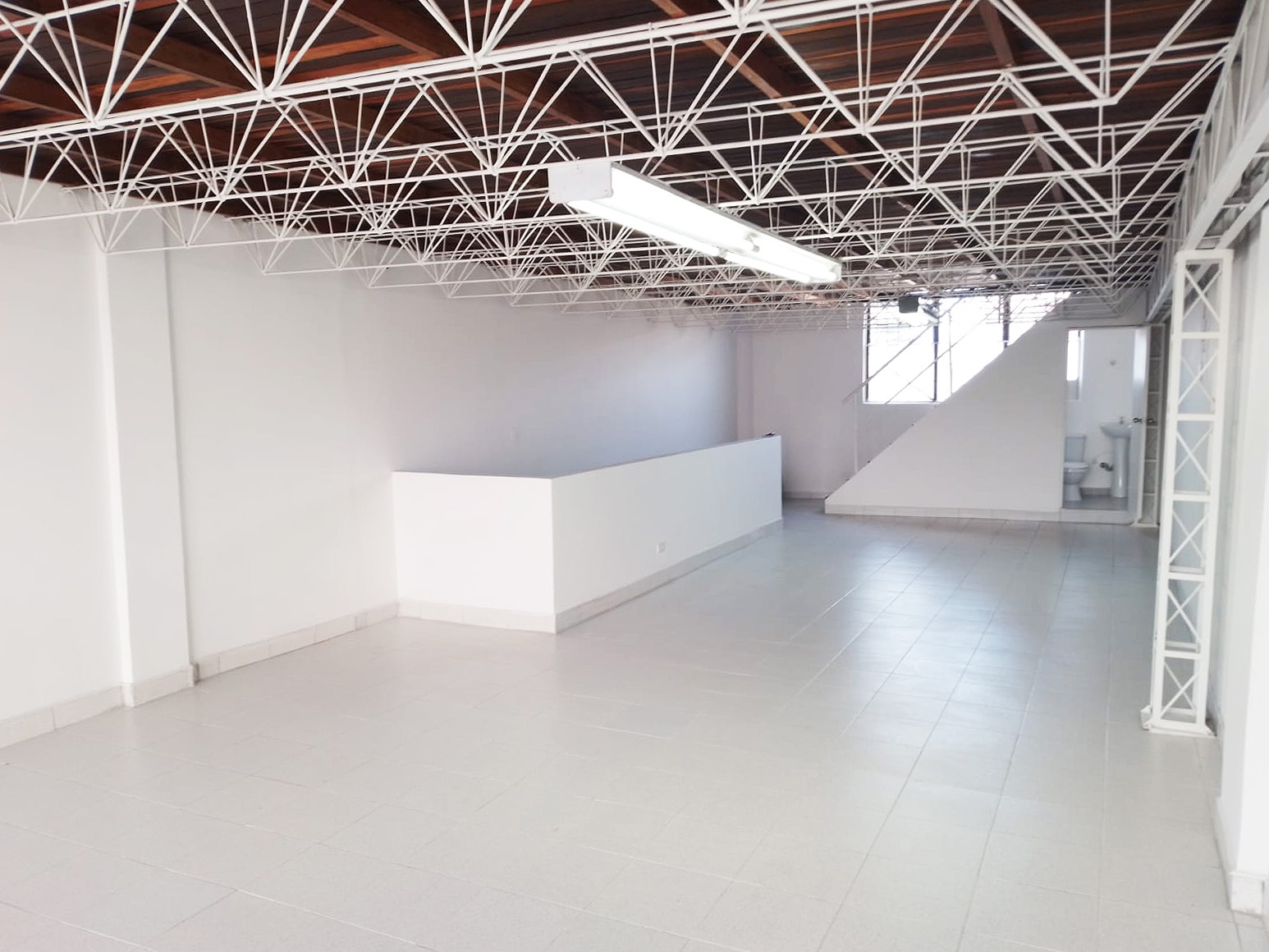 Oficina en arriendo en Guayabal, Medellín, 218 m² · foto 16 de 19