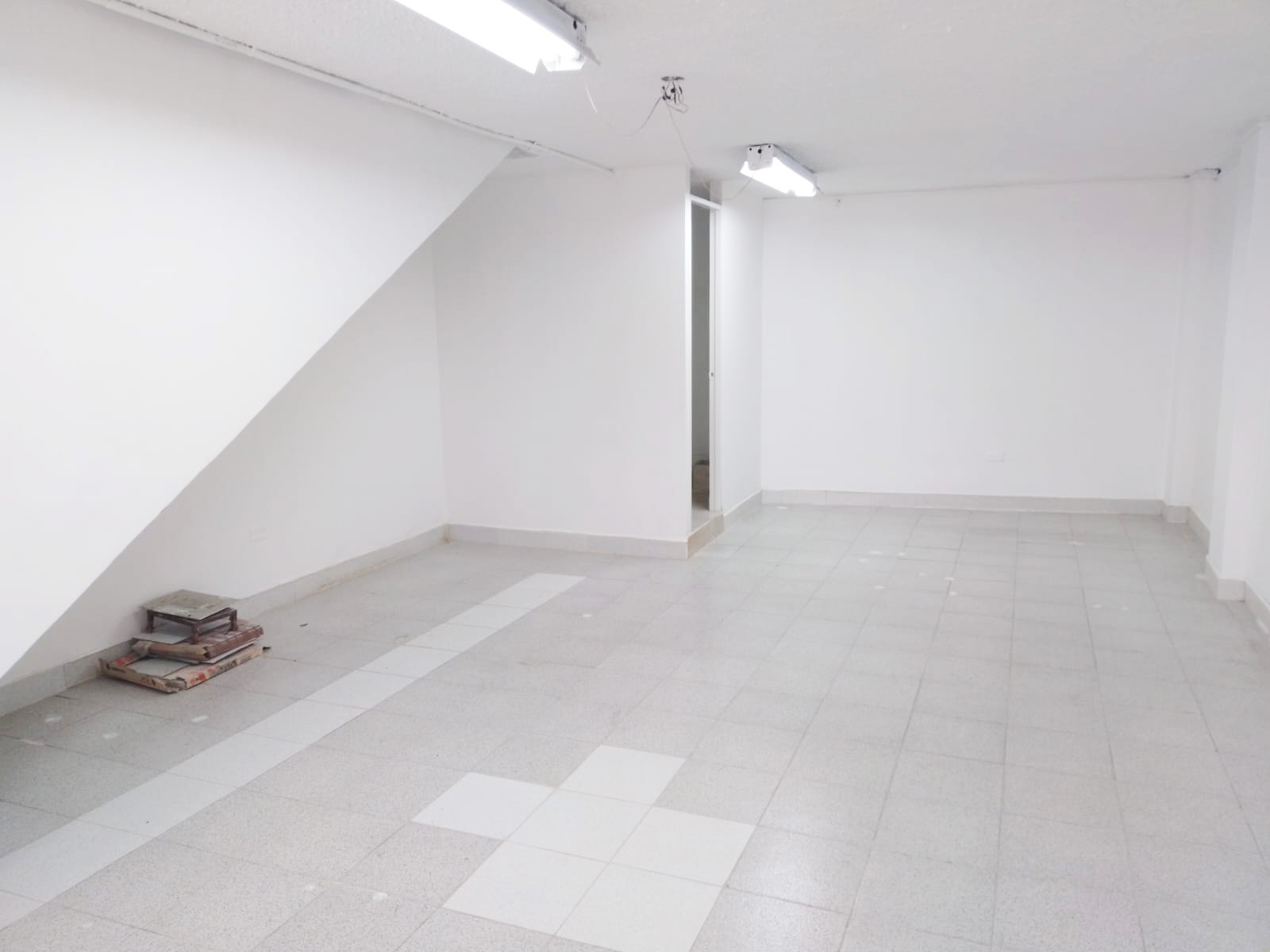 Oficina en arriendo en Guayabal, Medellín, 218 m² · foto 3 de 19