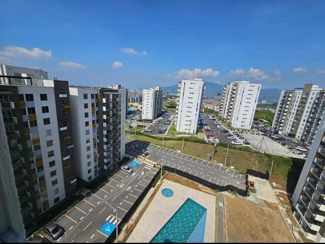 Apartamento en venta en Zona Industrial La Rosa, Dosquebradas · foto 15 de 19