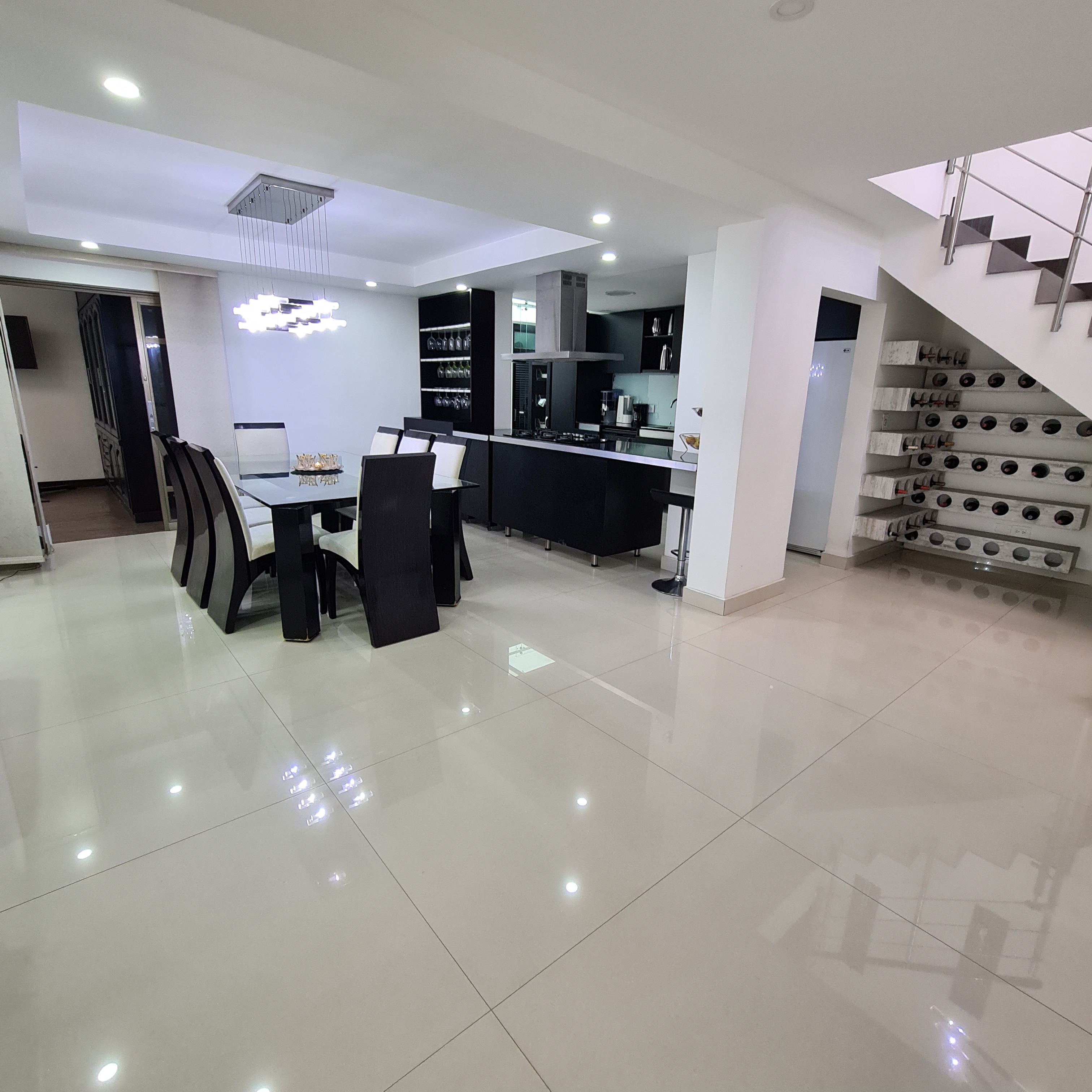 Casa en venta en Alhambra, Bogotá · foto 6 de 24