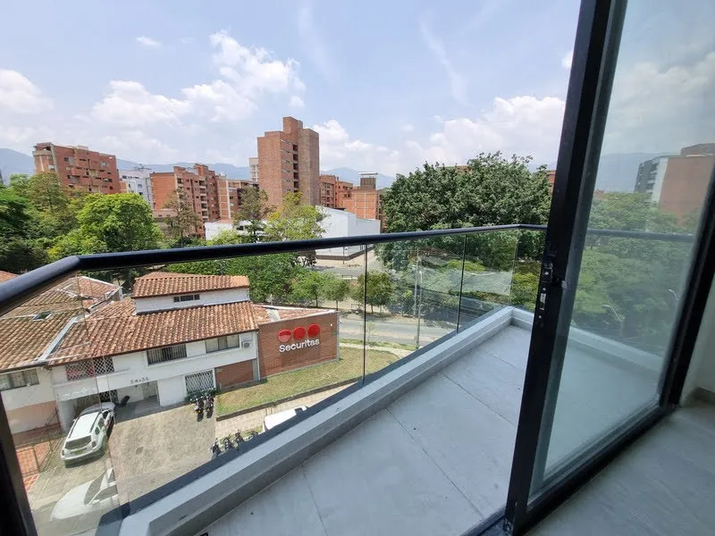 Apartamento de 3 alcobas en arriendo en Conquistadores, Medellín, 96 m² · foto 13 de 13