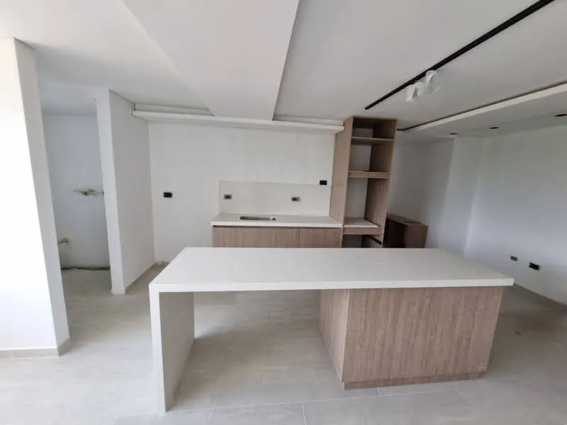 Apartamento de 3 alcobas en arriendo en Conquistadores, Medellín, 96 m² · foto 3 de 13