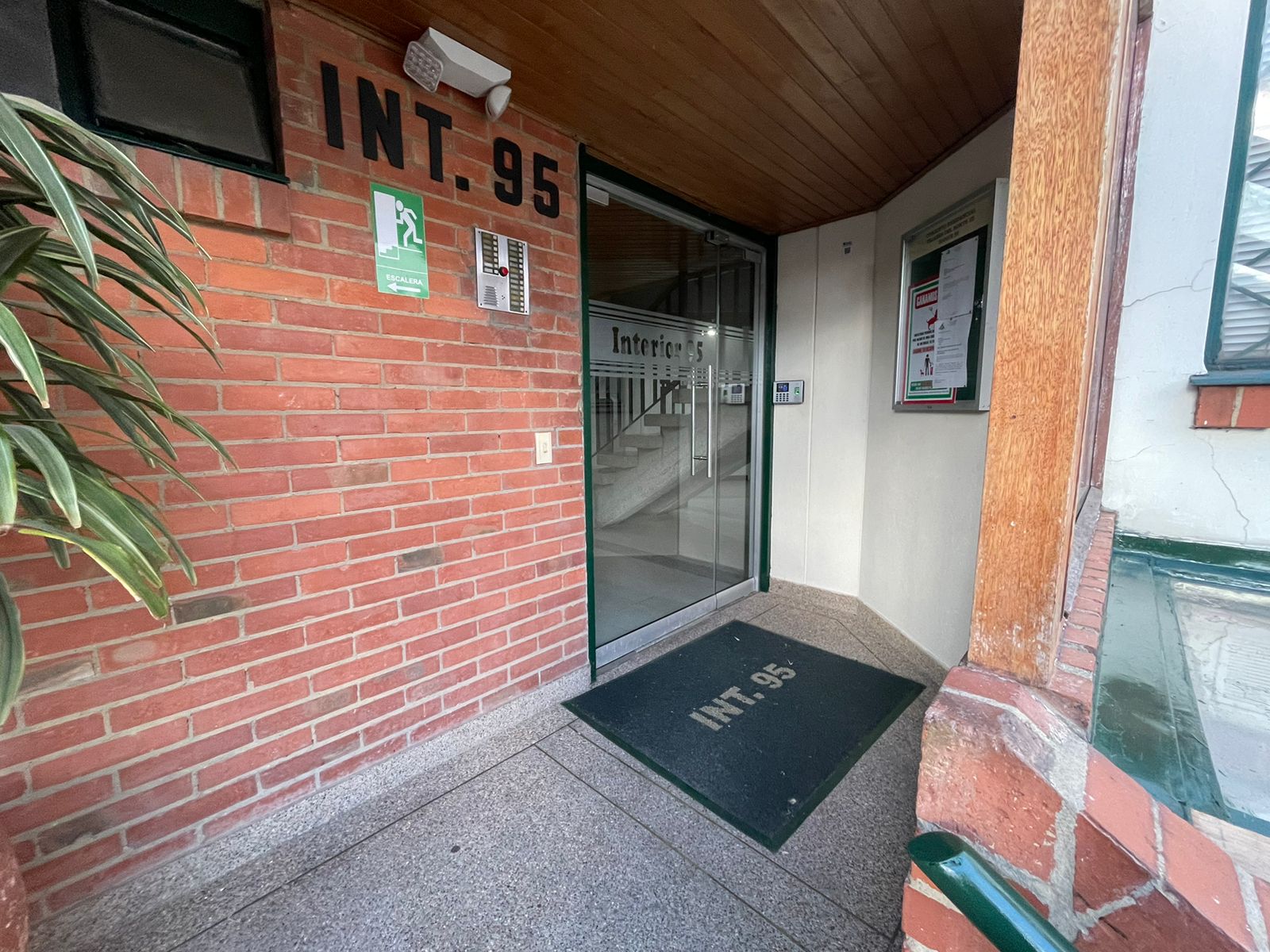 Apartamento de 2 alcobas en arriendo en Tejares Del Norte, Bogotá, 67 m² · foto 11 de 24
