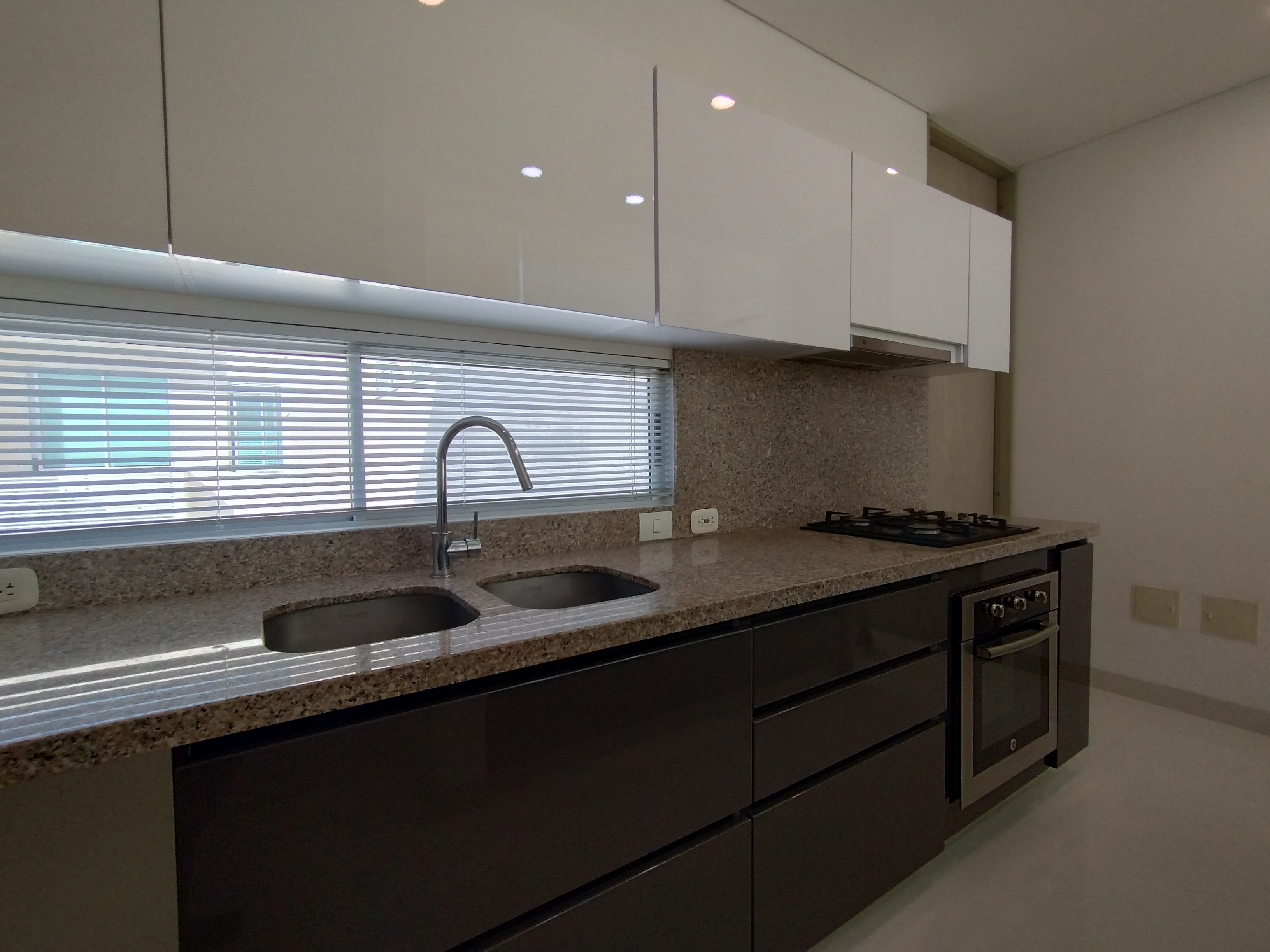 Apartamento de 3 alcobas en venta en Ub. Altos De Parque, Barranquilla, 140 m² · foto 17 de 21