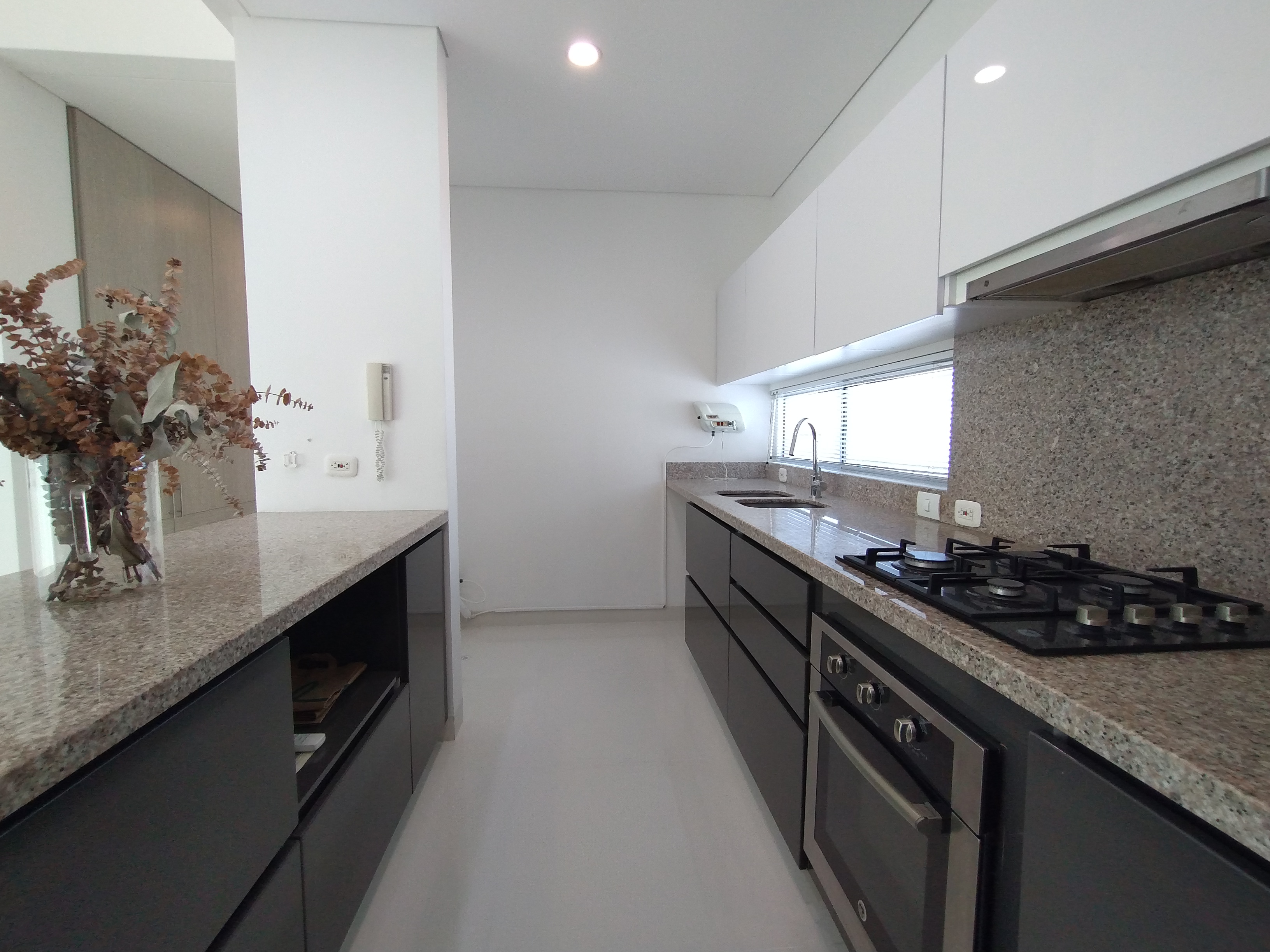 Apartamento de 3 alcobas en venta en Ub. Altos De Parque, Barranquilla, 140 m² · foto 19 de 21