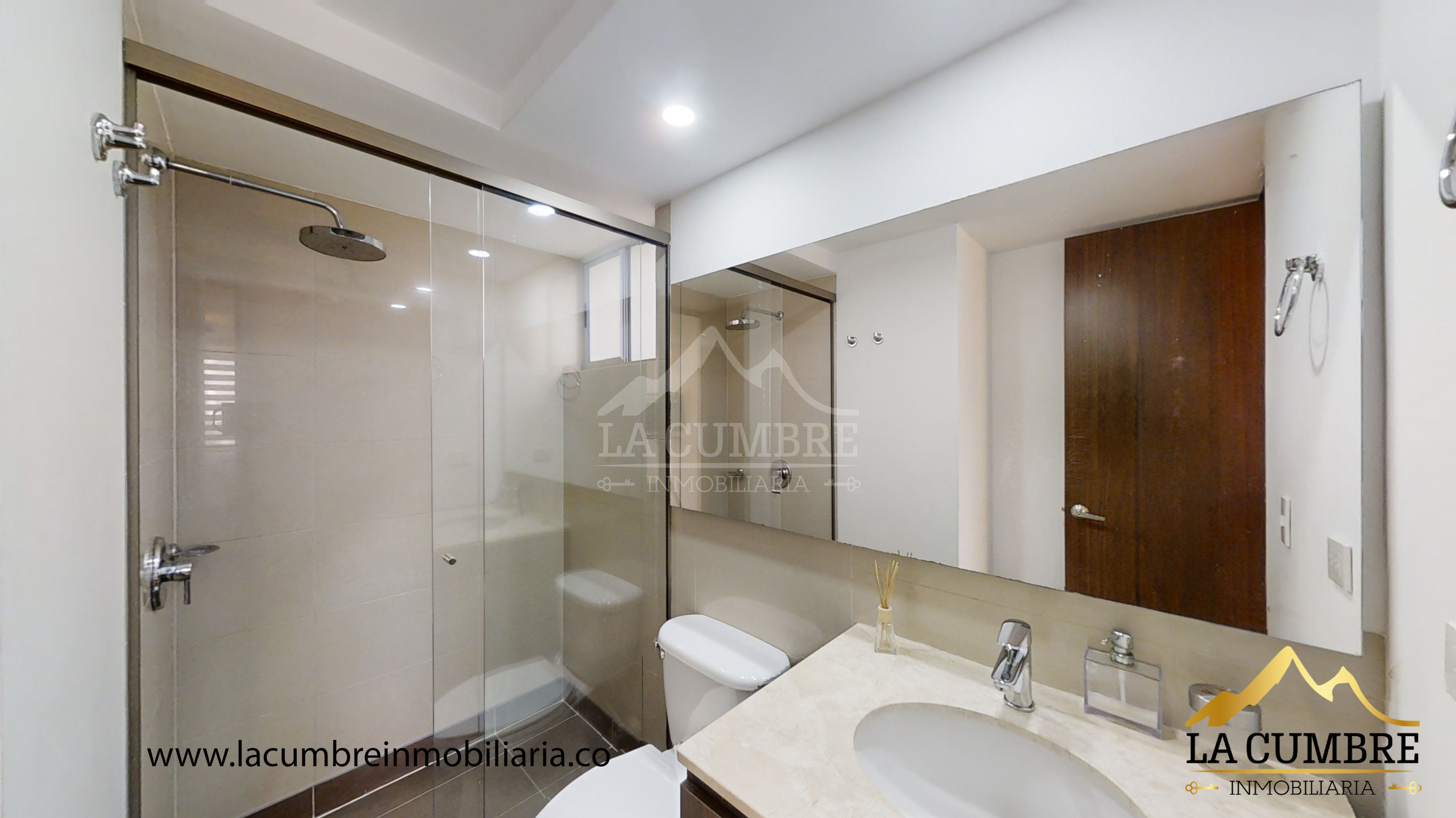 Apartamento de 2 alcobas en arriendo en Los Balsos, Medellín, 100 m² · foto 13 de 13