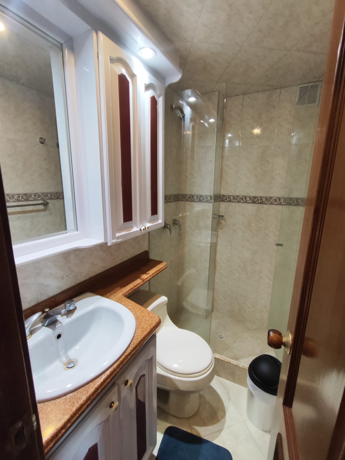 Casa en venta en Cedro Bolivar, Bogotá · foto 12 de 24