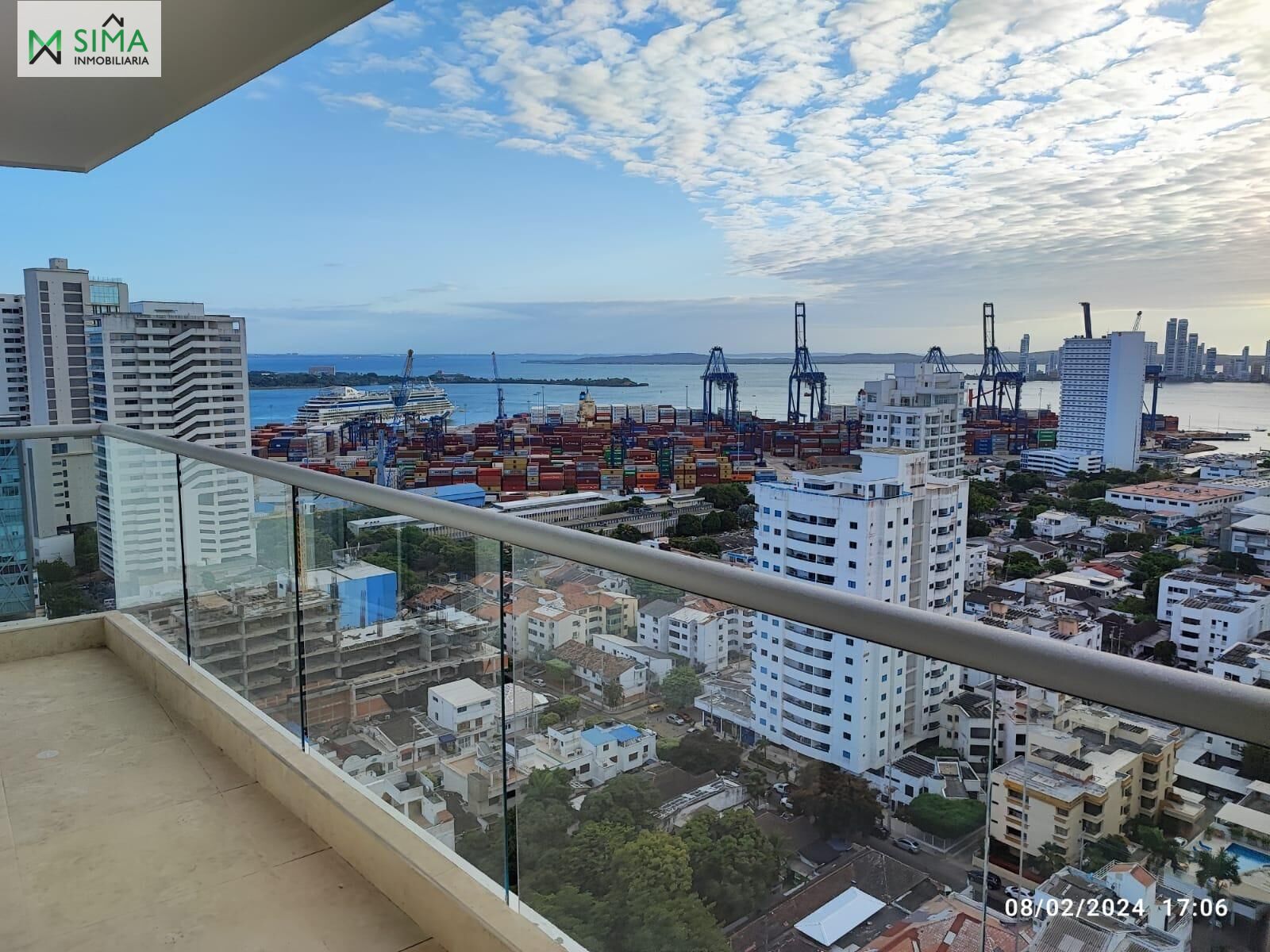 Apartamento en venta en Manga, Cartagena · foto 3 de 24