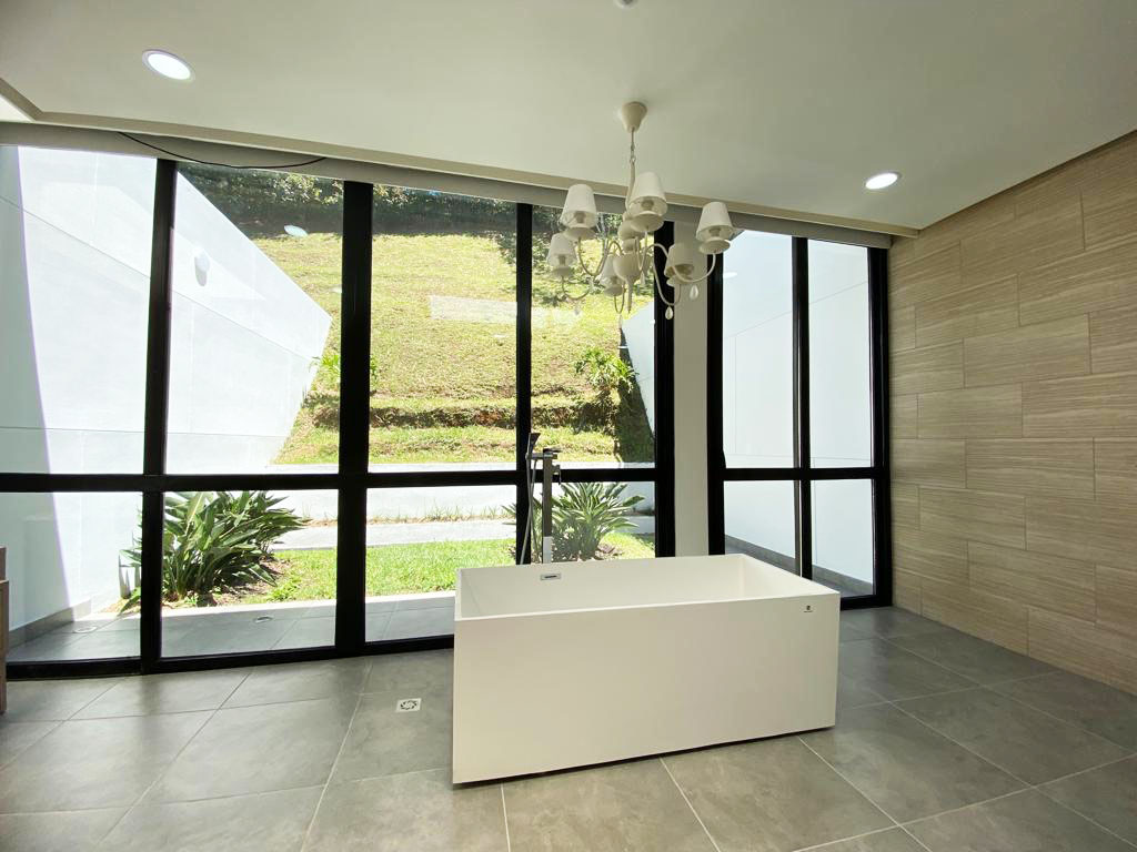 Casa de 4 alcobas en venta en Llano Grande, Rionegro, 850 m² · foto 15 de 20