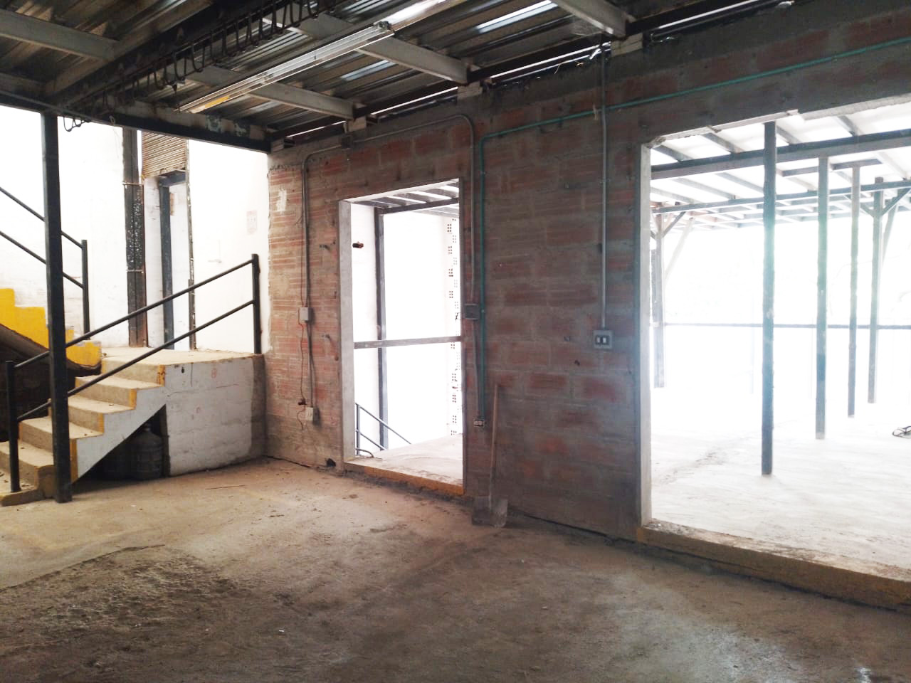 Bodega en arriendo en Zona Centro, Envigado, 540 m² · foto 10 de 19