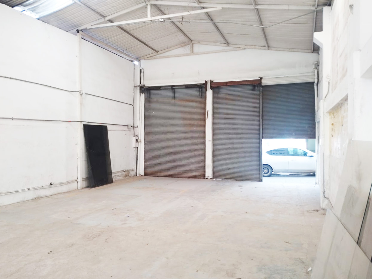 Bodega en arriendo en Zona Centro, Envigado, 540 m² · foto 7 de 19
