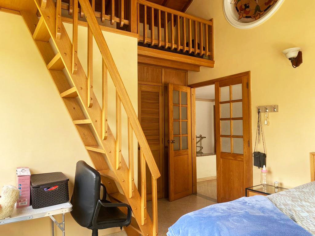 Casa de 4 alcobas en venta en Altos Del Poblado, Medellín, 350 m² · foto 10 de 18