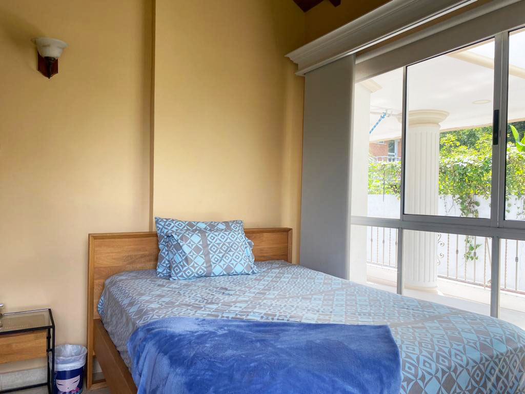 Casa de 4 alcobas en venta en Altos Del Poblado, Medellín, 350 m² · foto 13 de 18
