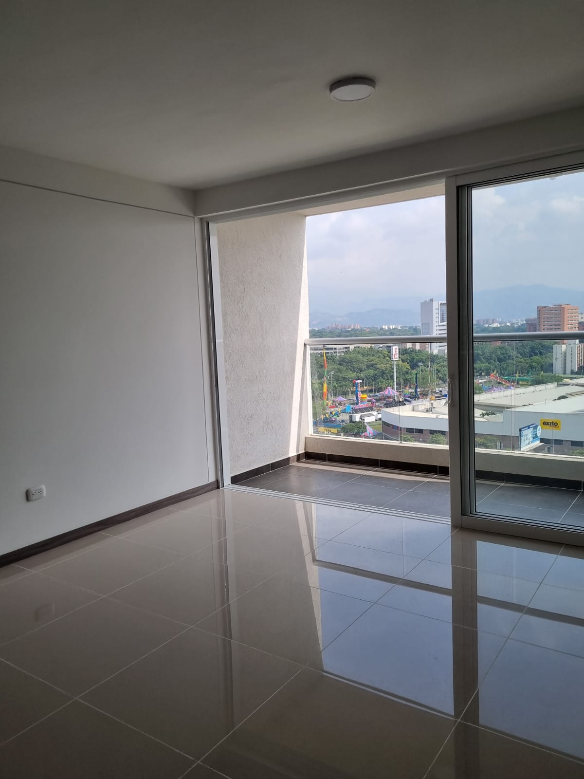 Apartamento de 3 alcobas en venta en Valle Del Lili, Cali, 91 m² · foto 11 de 13