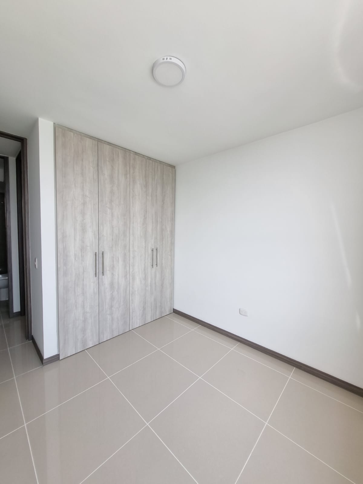 Apartamento de 3 alcobas en venta en Valle Del Lili, Cali, 91 m² · foto 8 de 13
