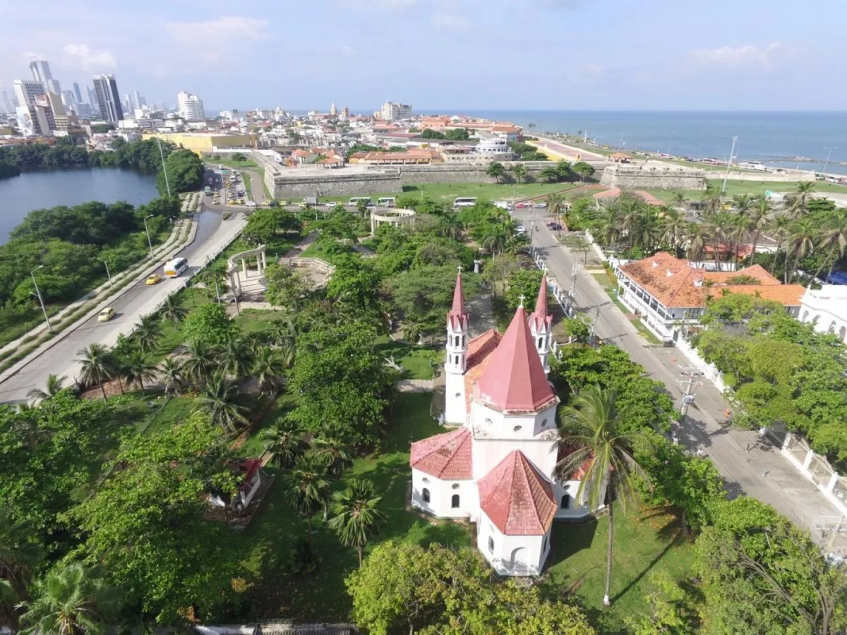 Apartamento en arriendo en San Diego, Cartagena · foto 9 de 17
