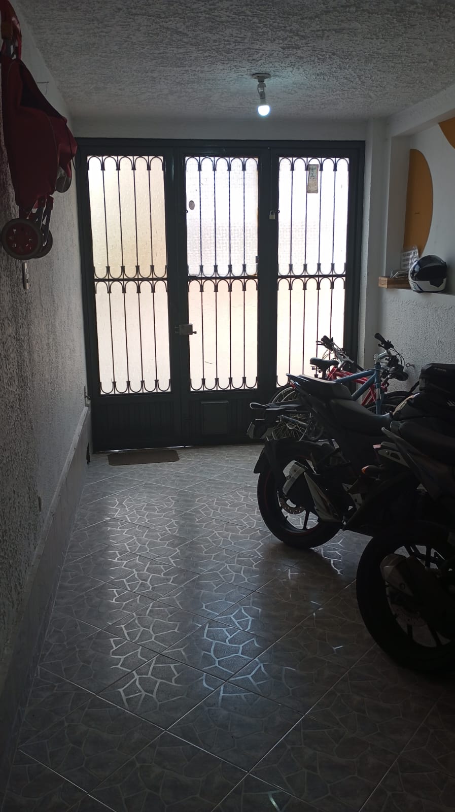 Casa en venta en Villa Del Rio, Bogotá · foto 2 de 15