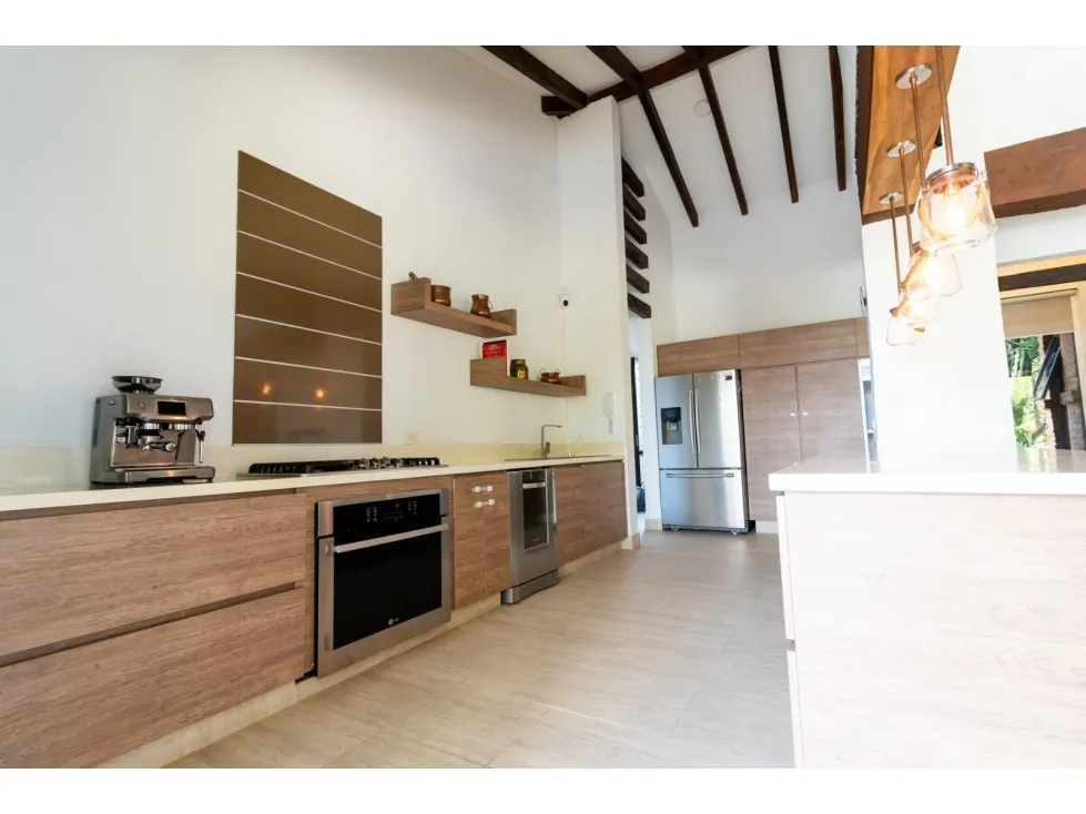 Casa de 5 alcobas en venta en El Caimo, Armenia · foto 12 de 24