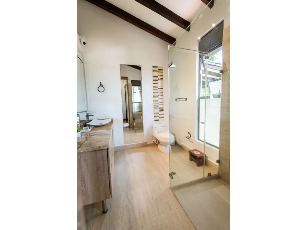 Casa de 5 alcobas en venta en El Caimo, Armenia · foto 18 de 24