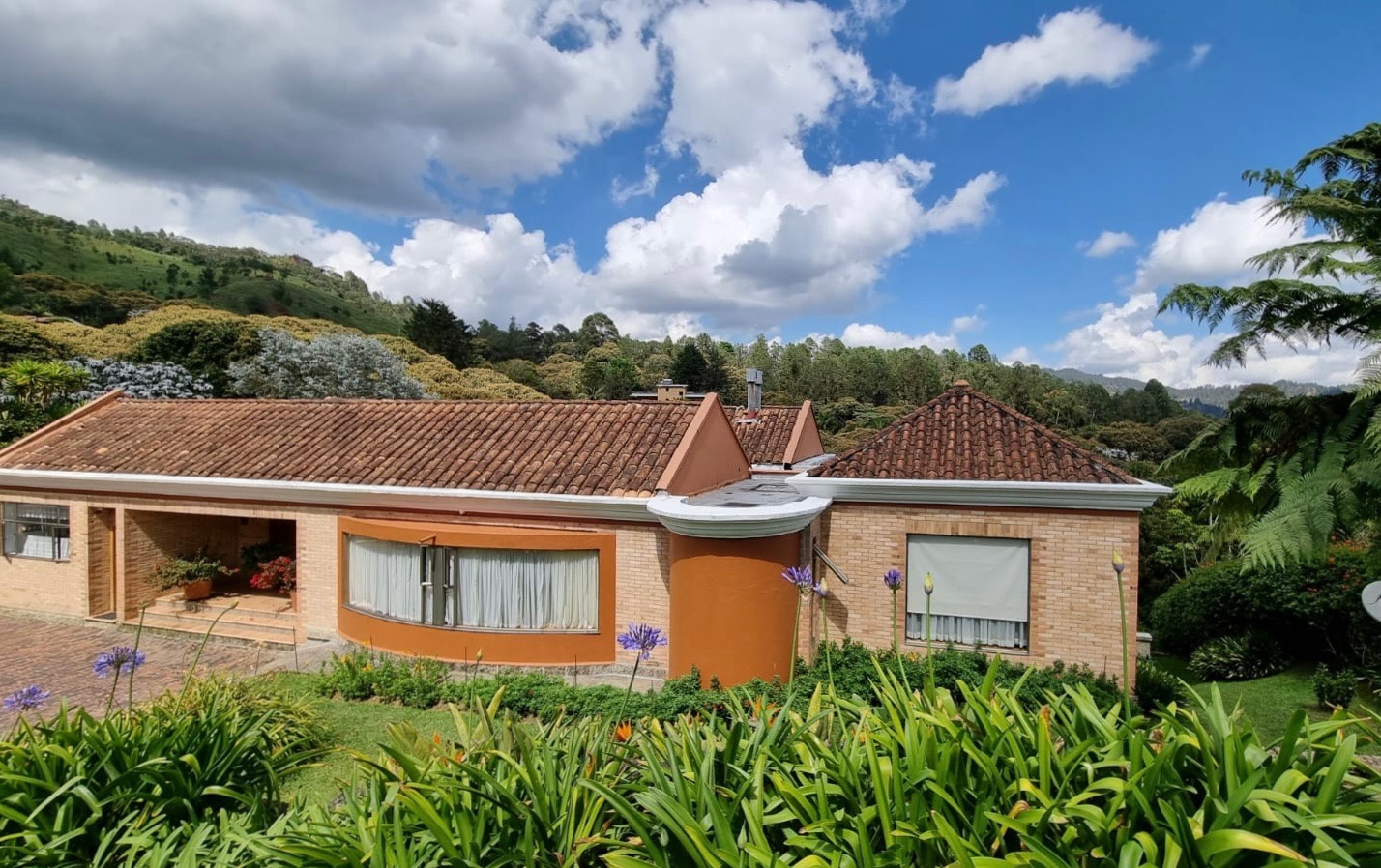 Casa de 3 alcobas en venta en El Retiro, 420 m² · foto 17 de 19