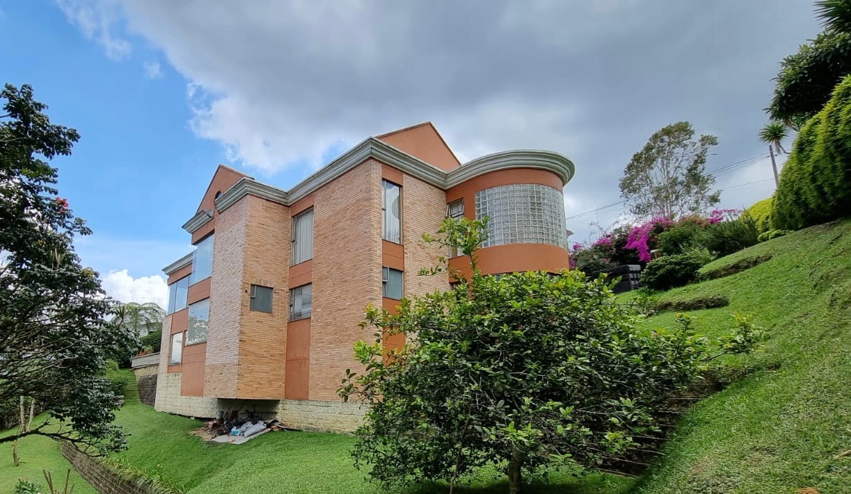 Casa de 3 alcobas en venta en El Retiro, 420 m² · foto 19 de 19