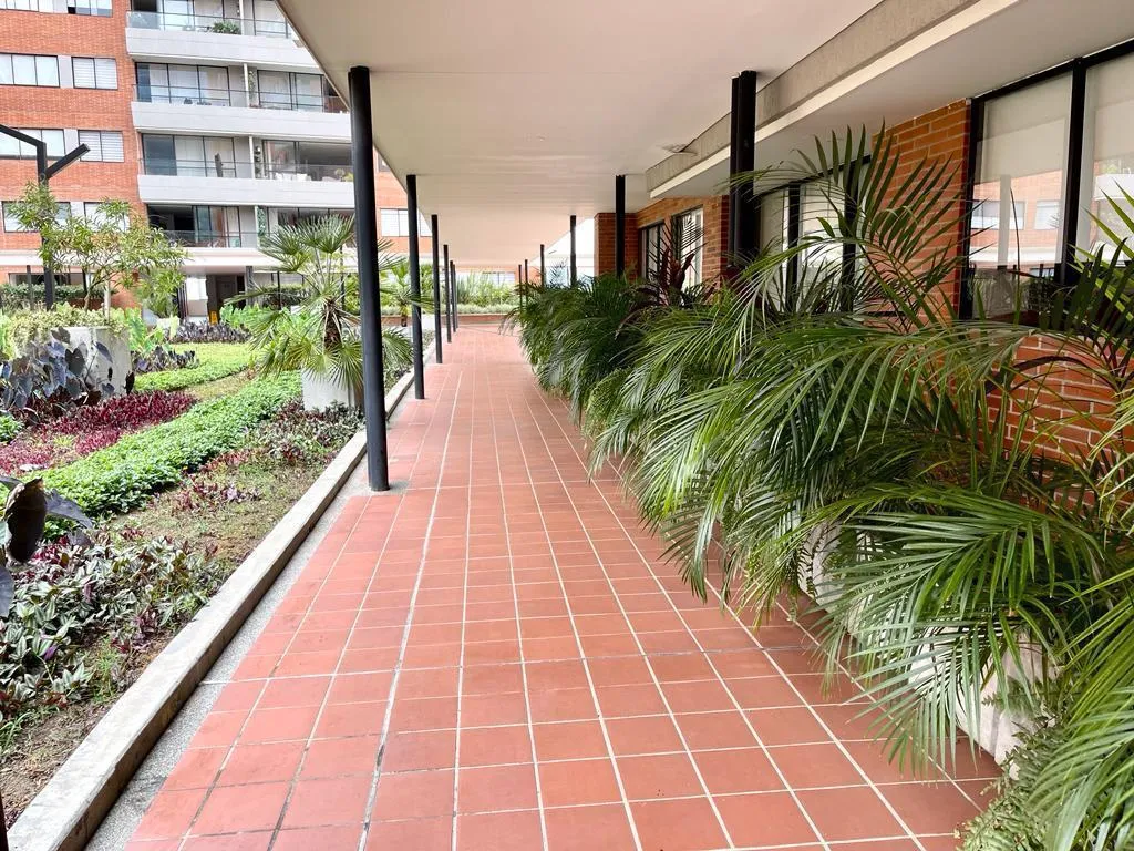 Apartamento de 3 alcobas en arriendo en Loma Del Escobero, Envigado, 100 m² · foto 20 de 20