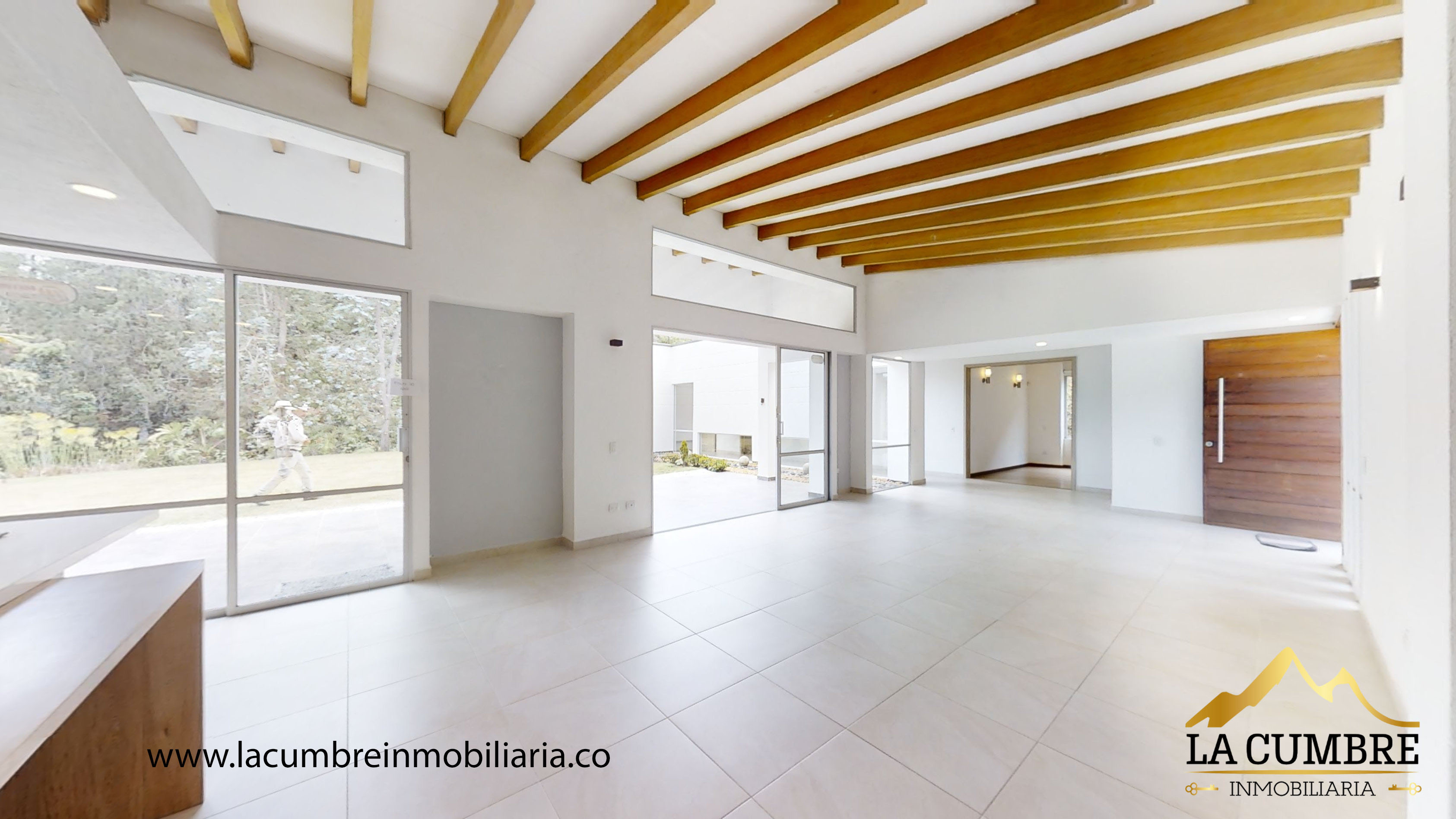 Casa en venta en Loma Del Escobero, Envigado · foto 4 de 19