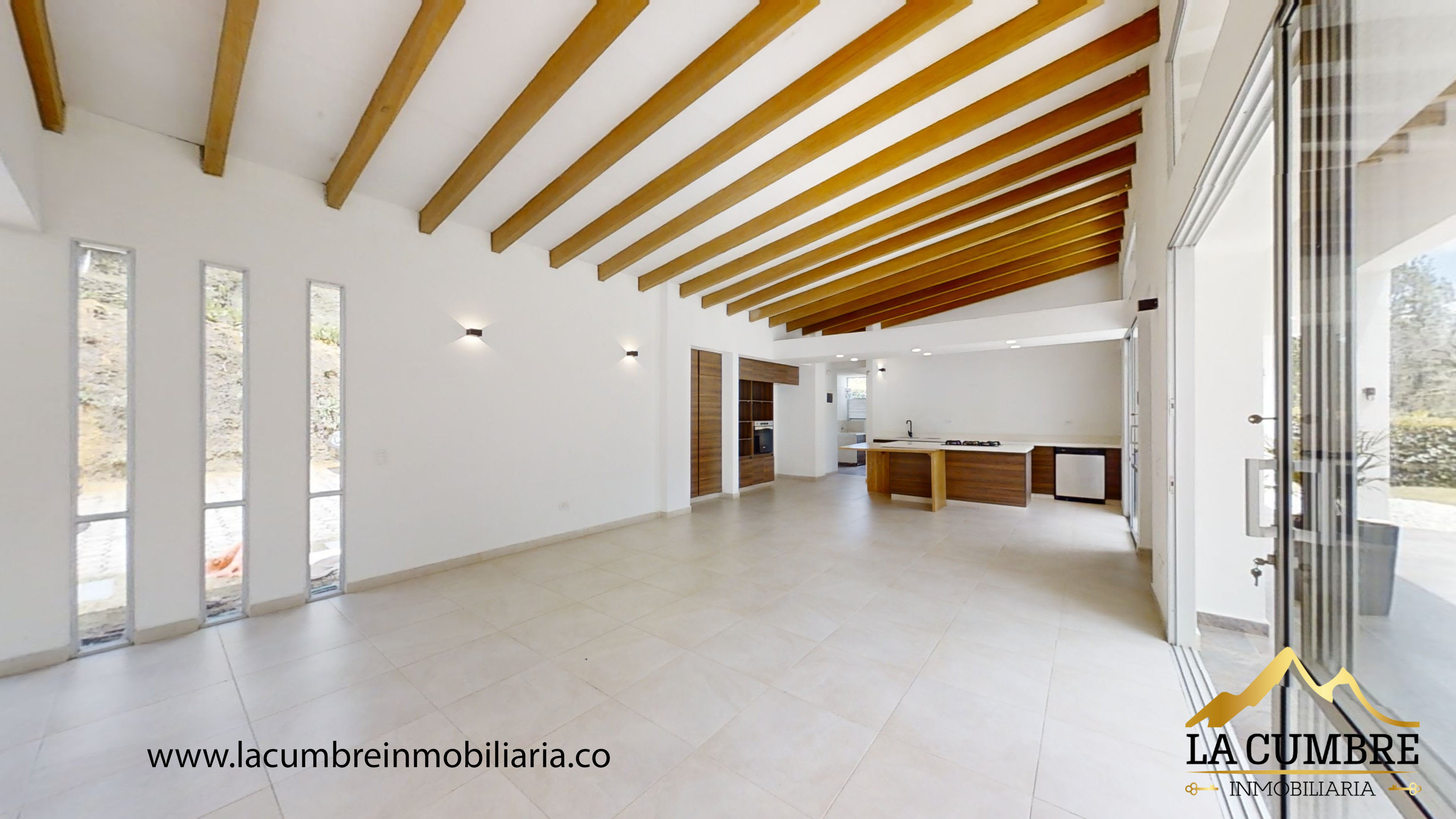 Casa en venta en Loma Del Escobero, Envigado · foto 5 de 19