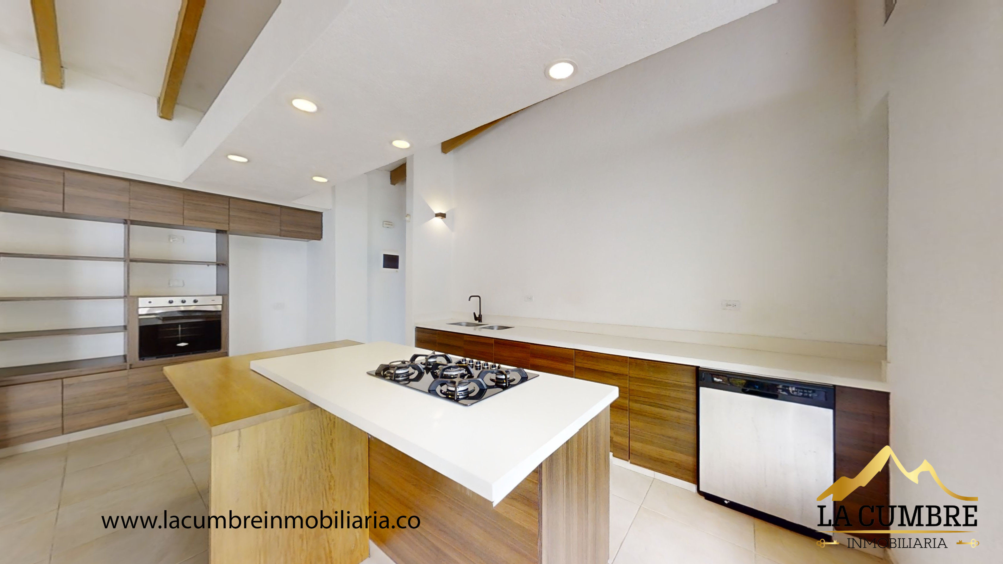 Casa en venta en Loma Del Escobero, Envigado · foto 7 de 19