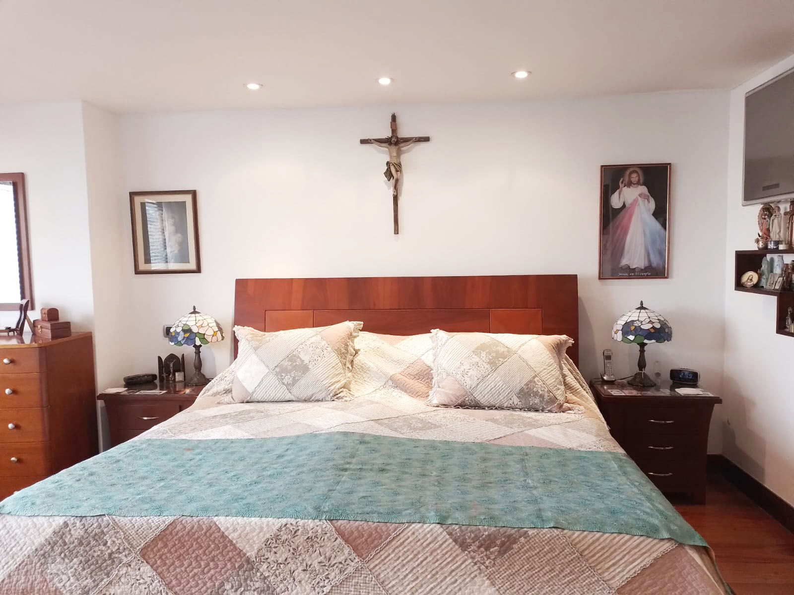 Apartamento de 3 alcobas en venta en San Lucas, Medellín, 250 m² · foto 14 de 20