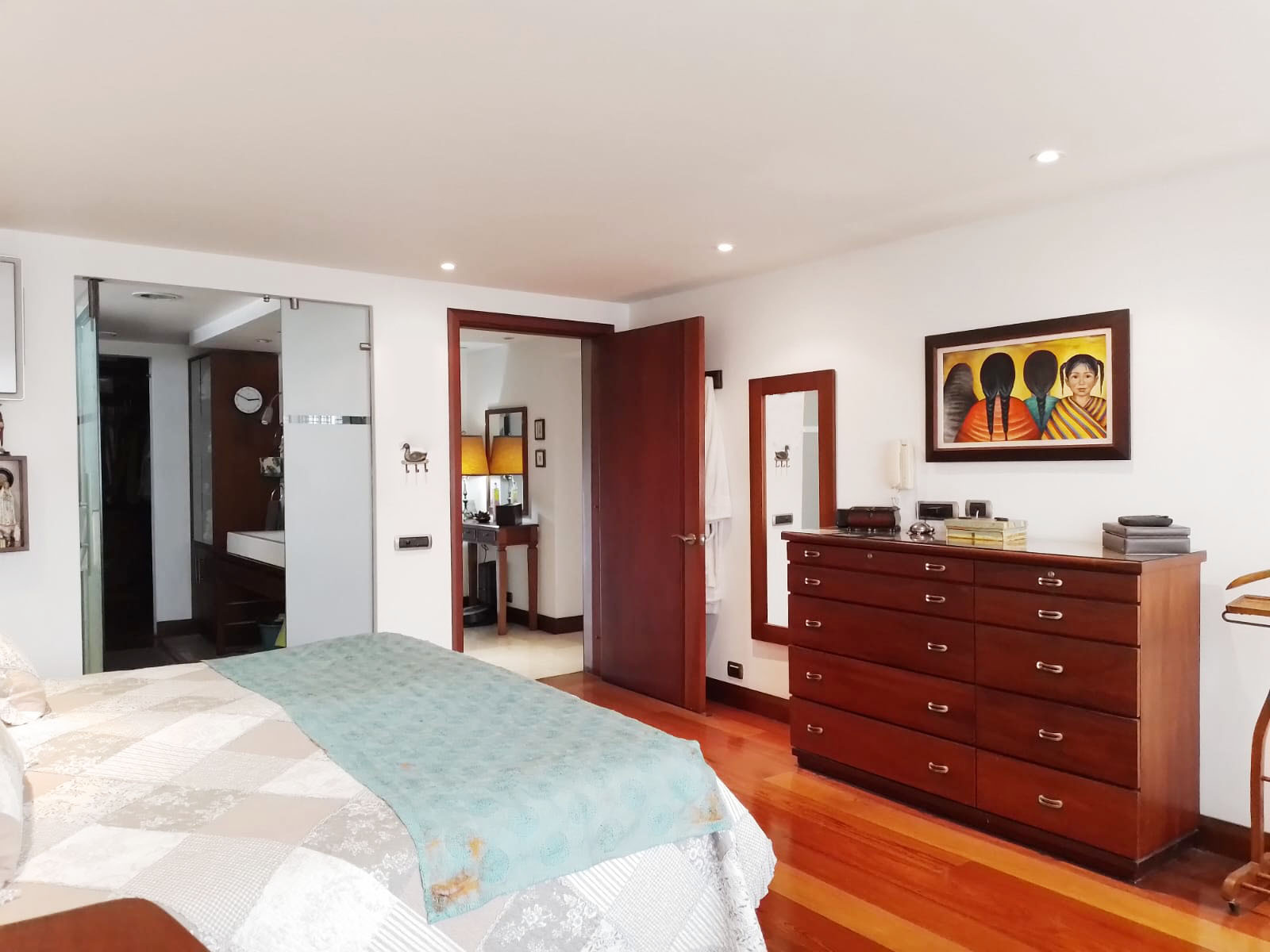 Apartamento de 3 alcobas en venta en San Lucas, Medellín, 250 m² · foto 15 de 20