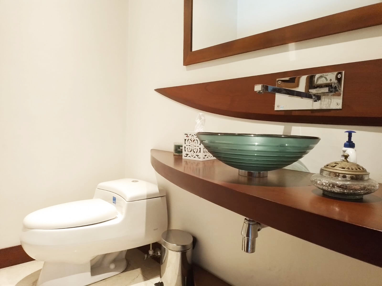 Apartamento de 3 alcobas en venta en San Lucas, Medellín, 250 m² · foto 18 de 20