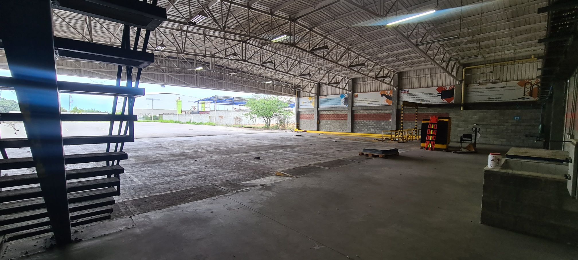 Bodega en venta en Palmaseca, Yumbo, 1400 m² · foto 5 de 21