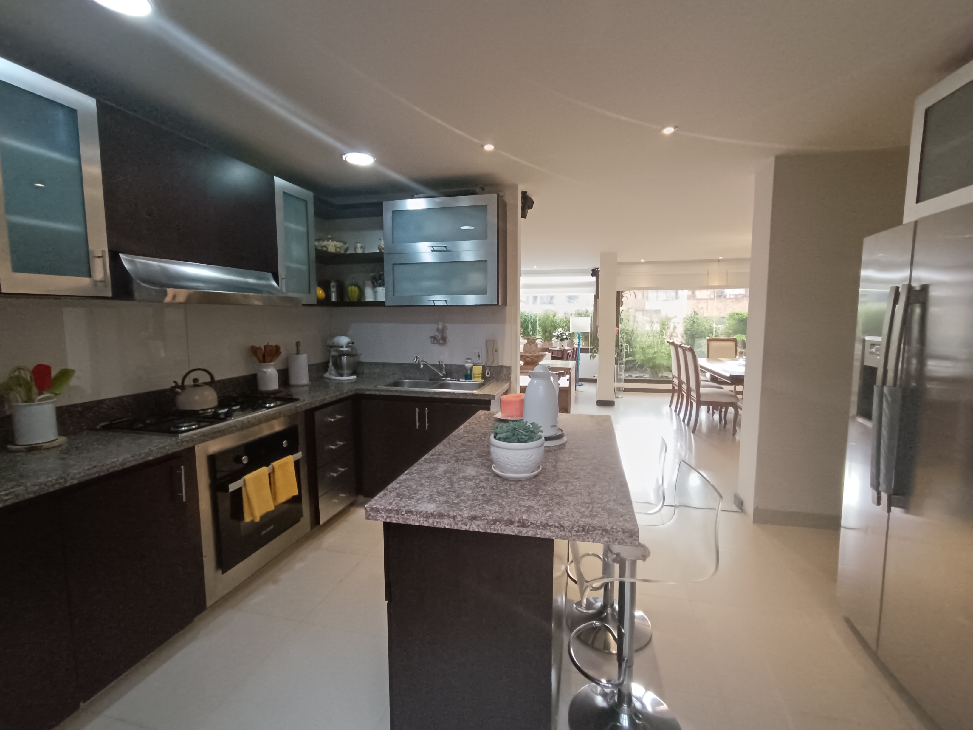 Apartamento en venta en Los Rosales, Bogotá · foto 4 de 24