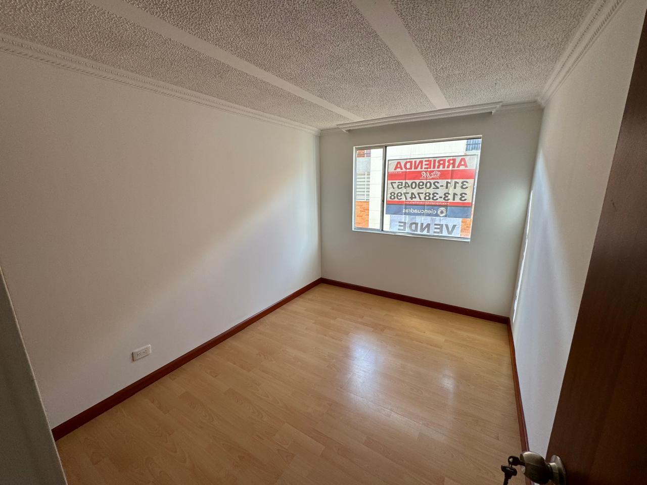 Casa en venta en Villas De Aranjuez, Bogotá · foto 16 de 24