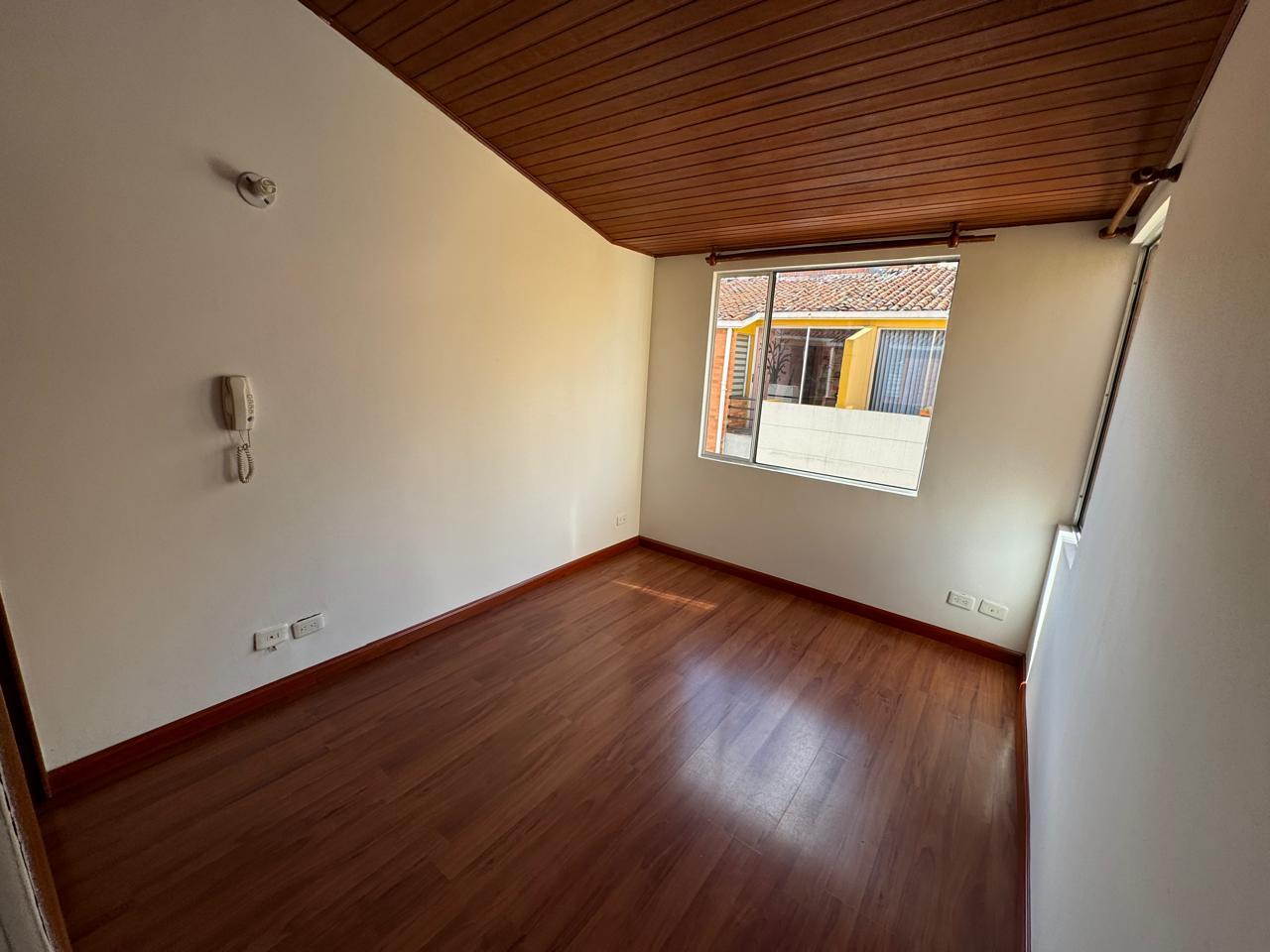 Casa en venta en Villas De Aranjuez, Bogotá · foto 21 de 24