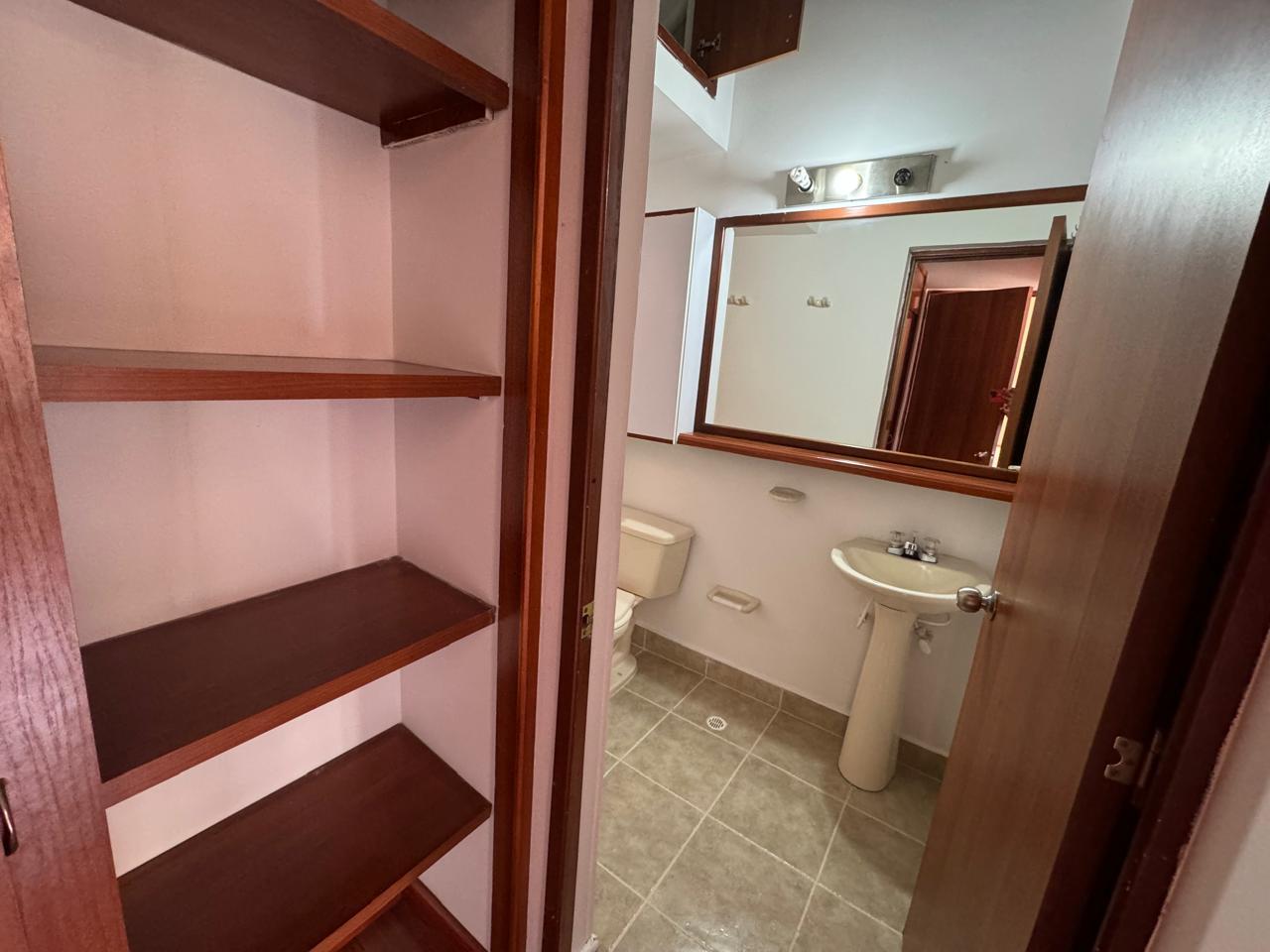 Casa en venta en Villas De Aranjuez, Bogotá · foto 22 de 24