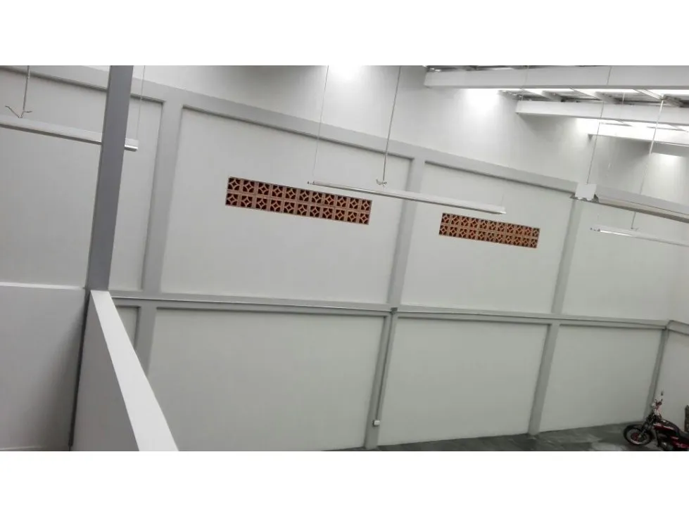 Bodega en venta en 60 Casas, Armenia, 200 m² · foto 17 de 24