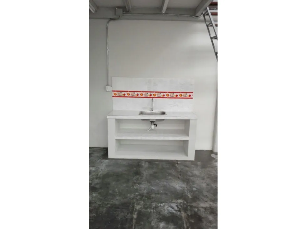 Bodega en venta en 60 Casas, Armenia, 200 m² · foto 9 de 24