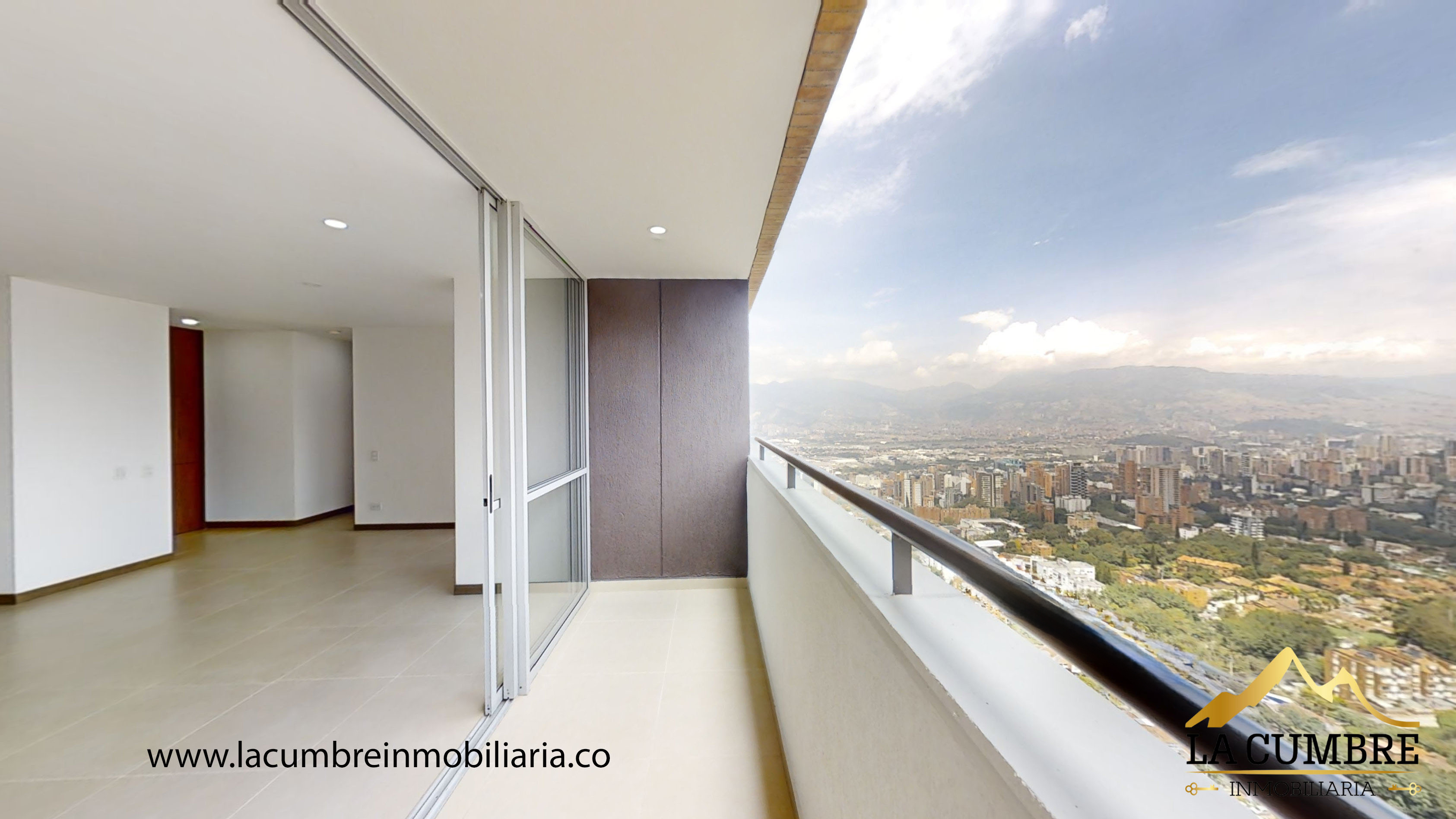 Apartamento en arriendo en Loma De Los Gonzalez, Medellín · foto 12 de 13