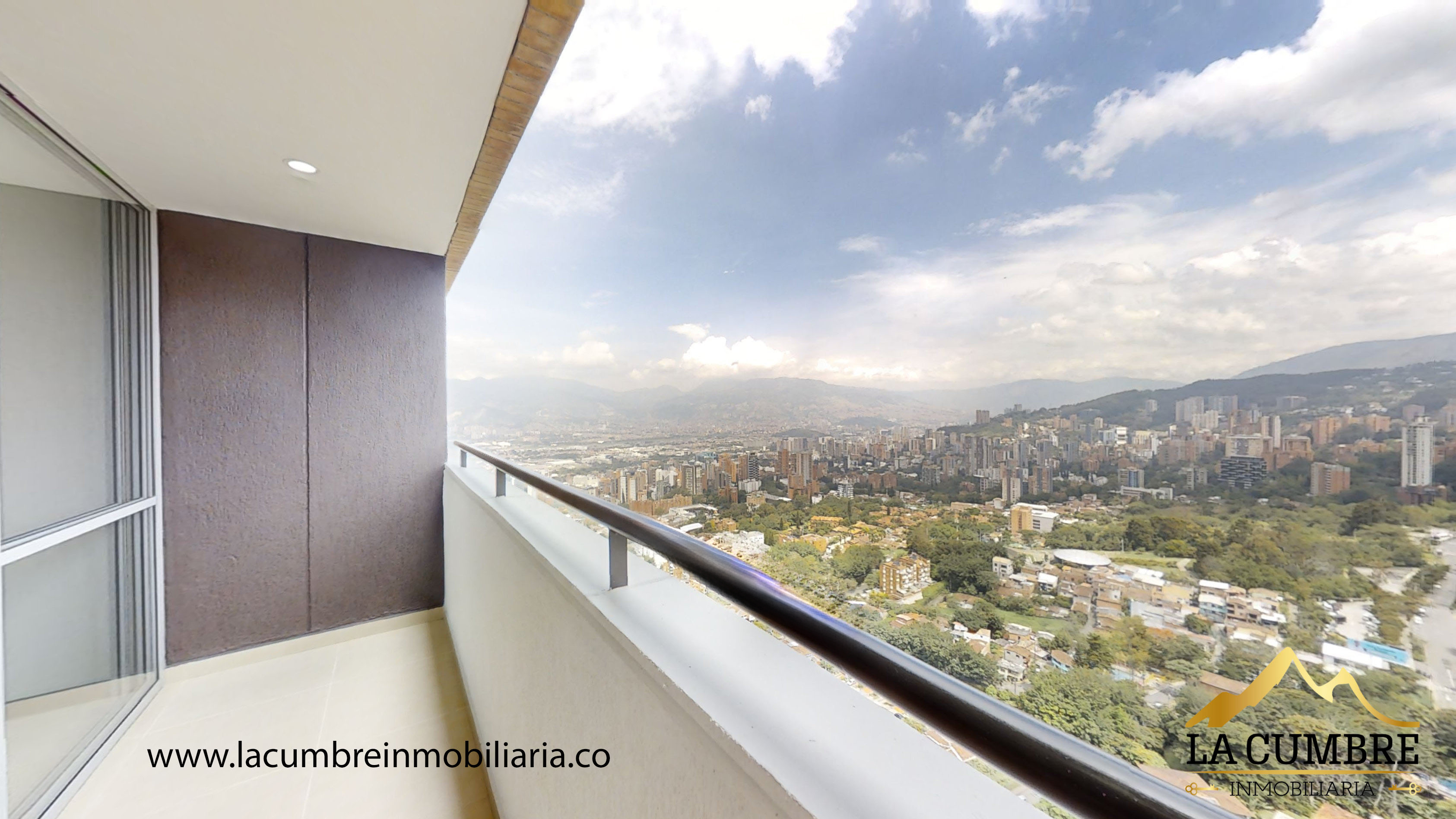 Apartamento en arriendo en Loma De Los Gonzalez, Medellín · foto 13 de 13